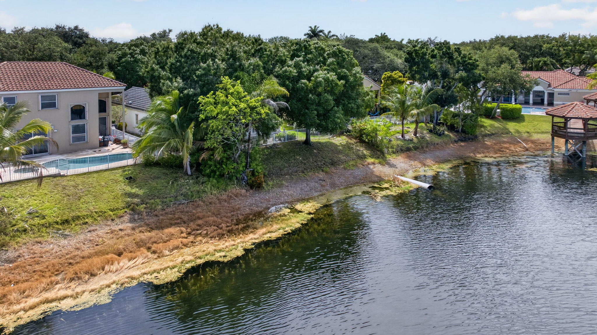 MAYFAIR AT PARKLAND - Residential