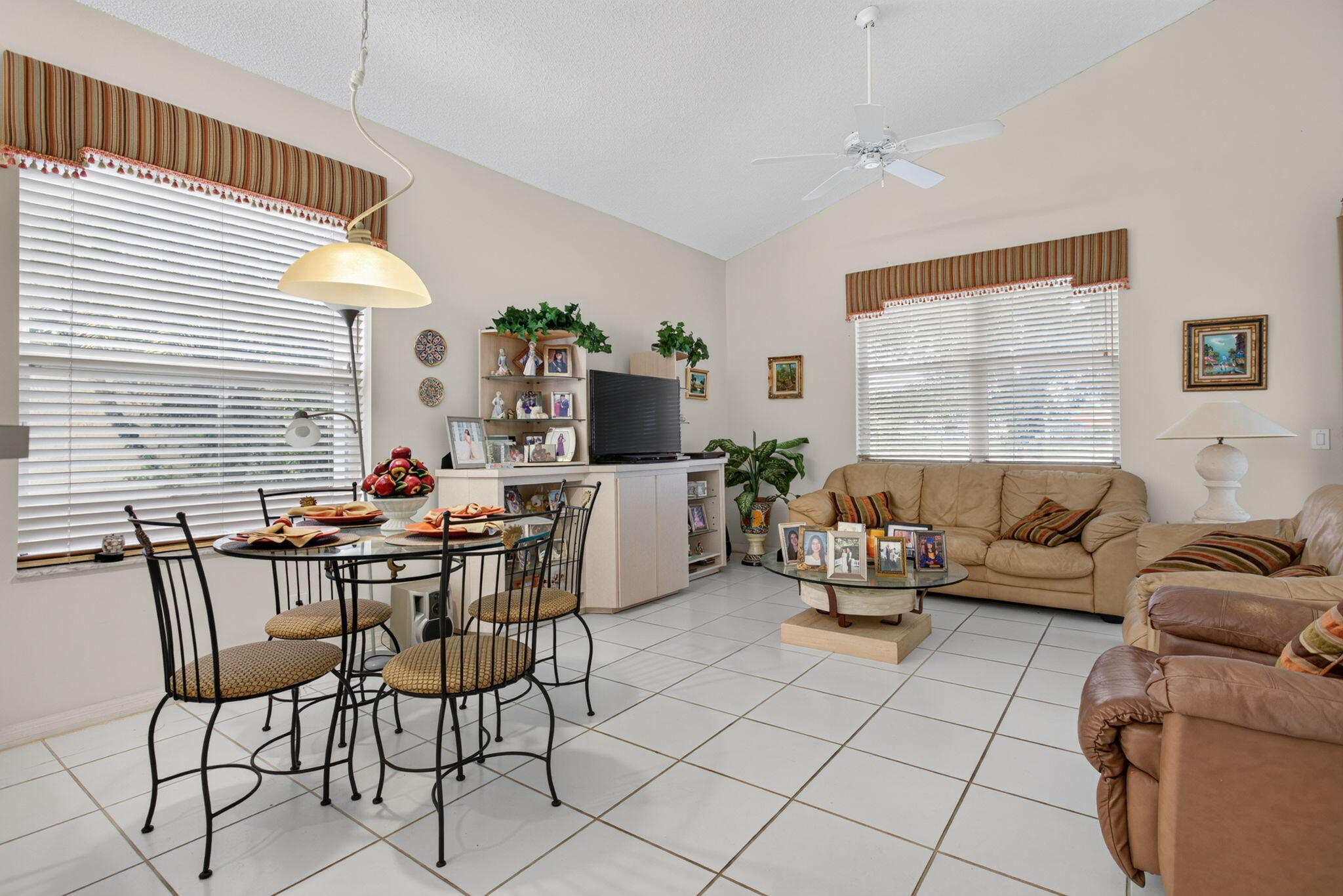 MAYFAIR AT PARKLAND - Residential