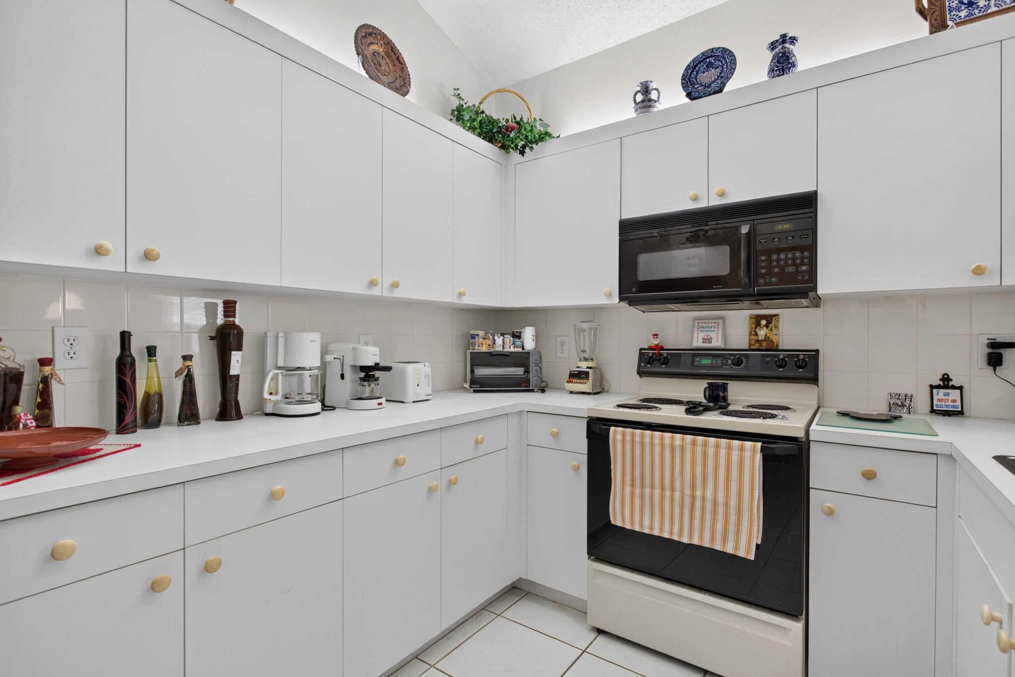 MAYFAIR AT PARKLAND - Residential