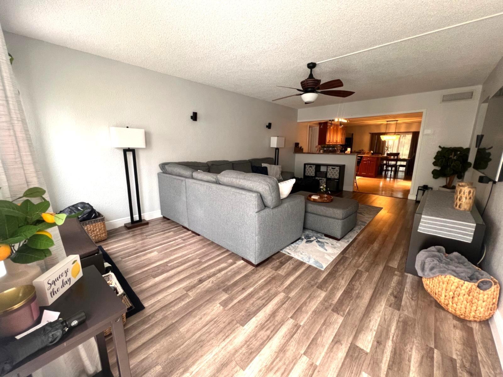 SUN COUNTRY CONDO - Residential