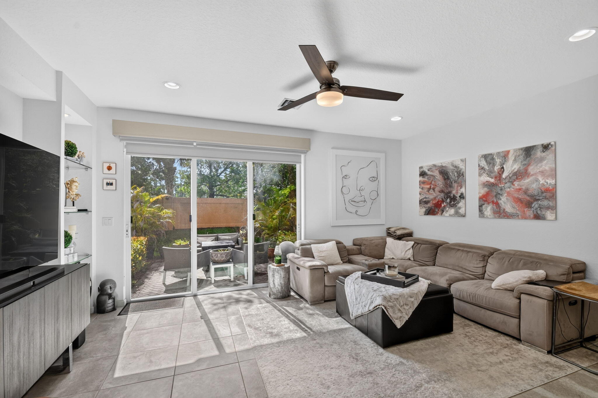 COLONY RESERVE AT LAKE WORTH - Residential