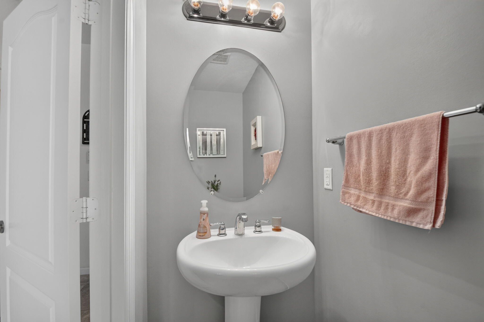 COLONY RESERVE AT LAKE WORTH - Residential
