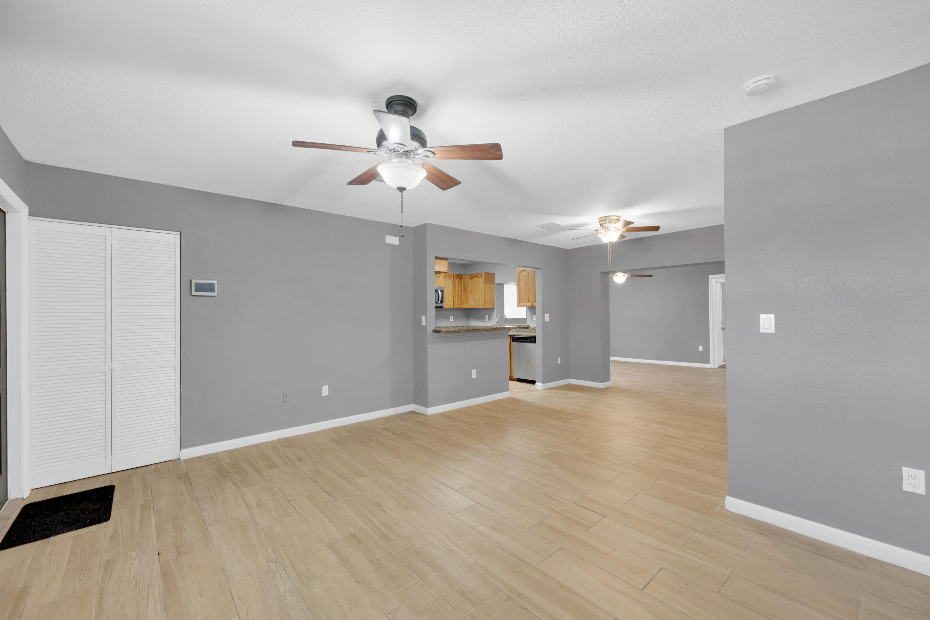MEADOW WOOD MANOR SEC 3 - Residential