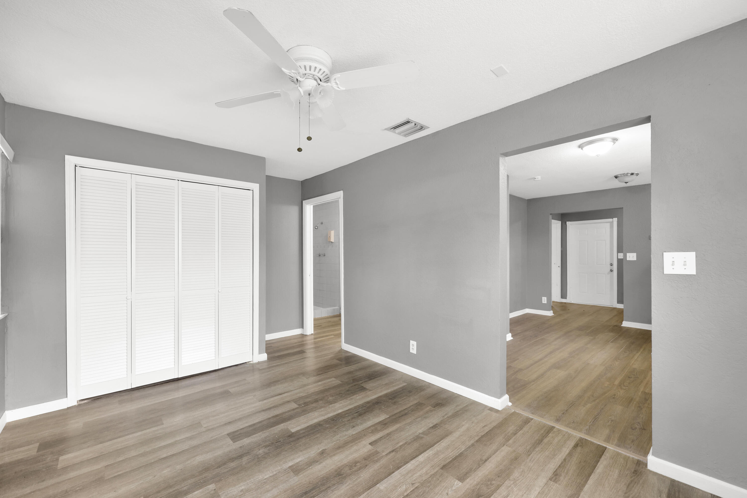 MEADOW WOOD MANOR SEC 3 - Residential