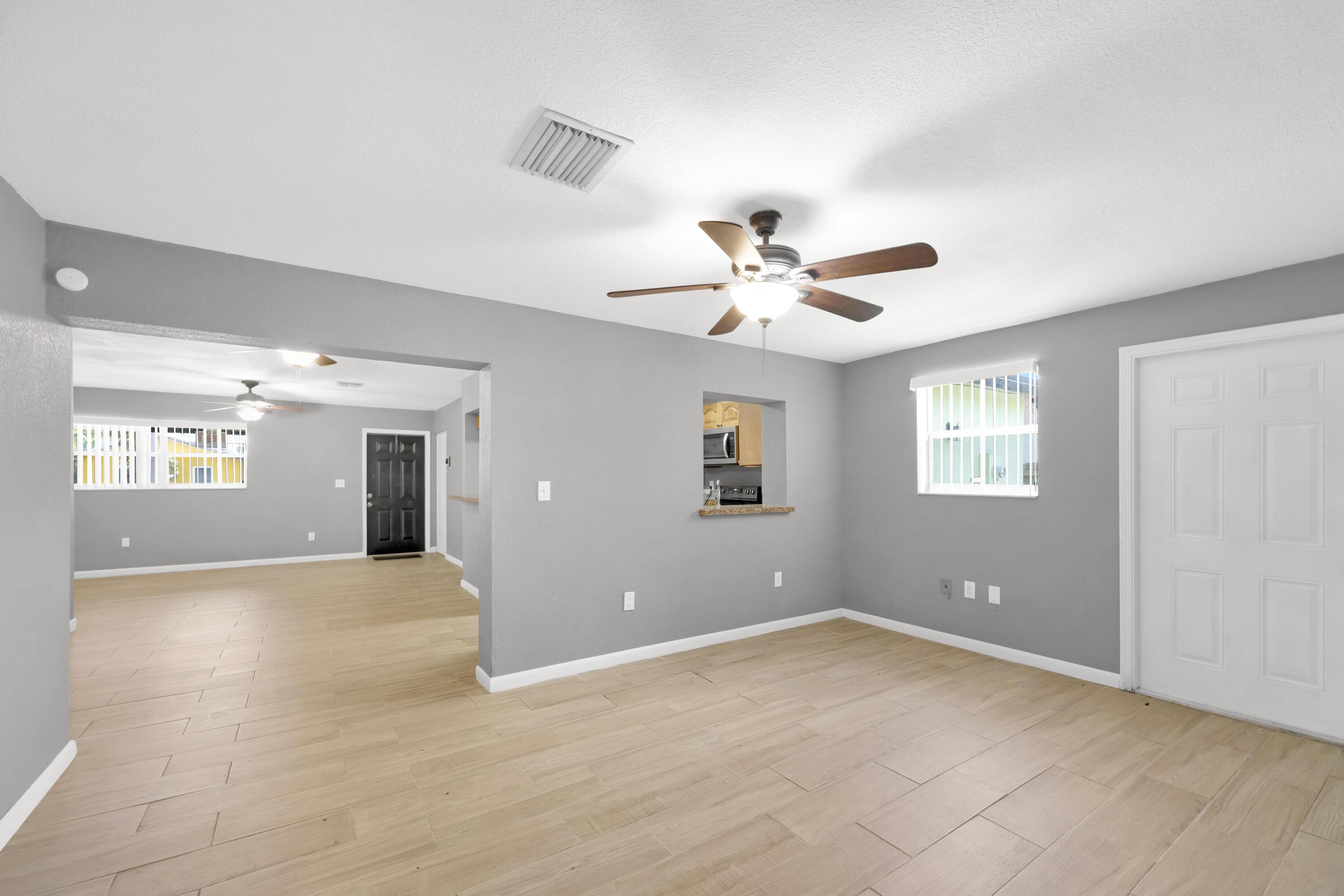 MEADOW WOOD MANOR SEC 3 - Residential