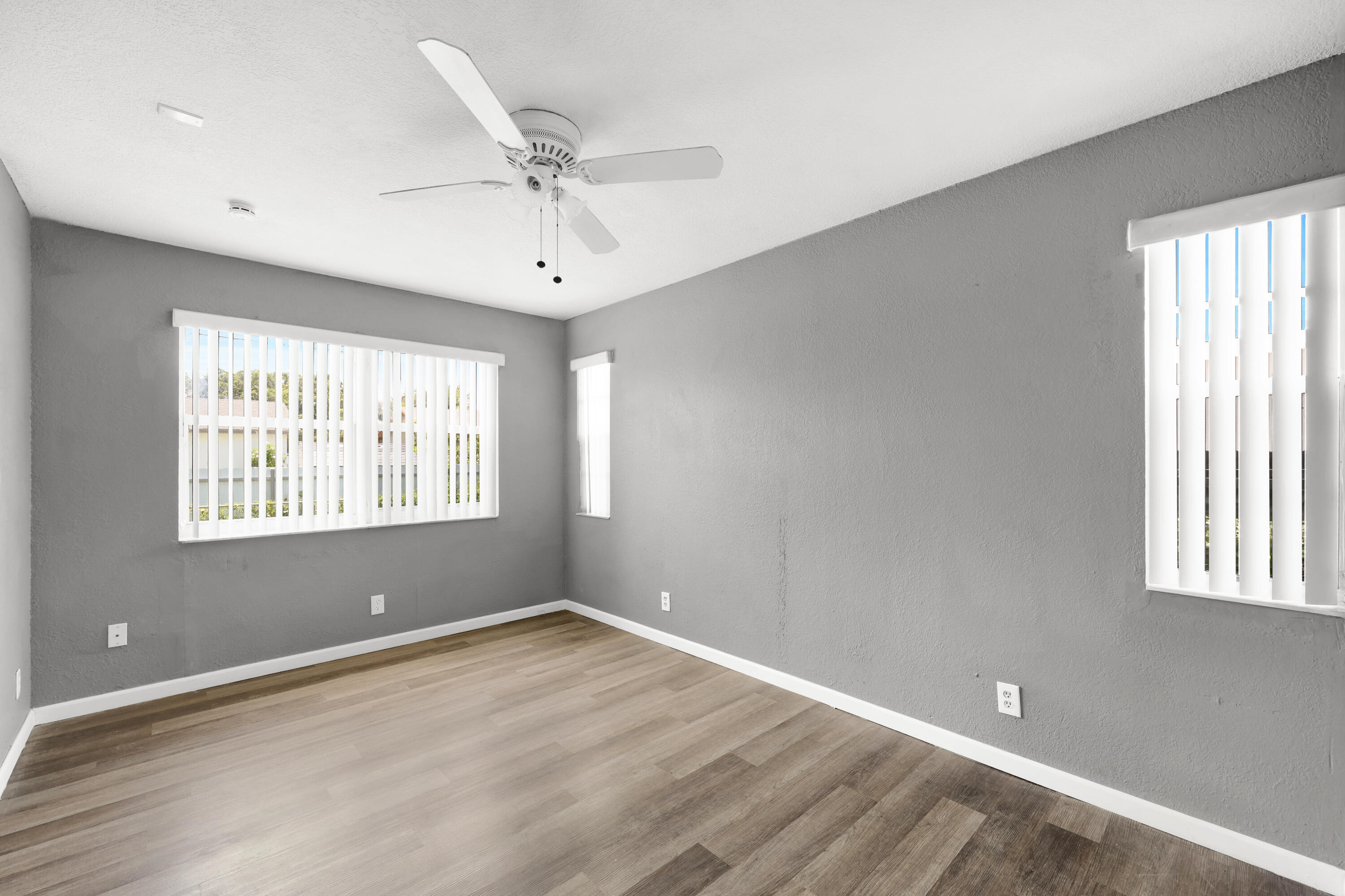 MEADOW WOOD MANOR SEC 3 - Residential