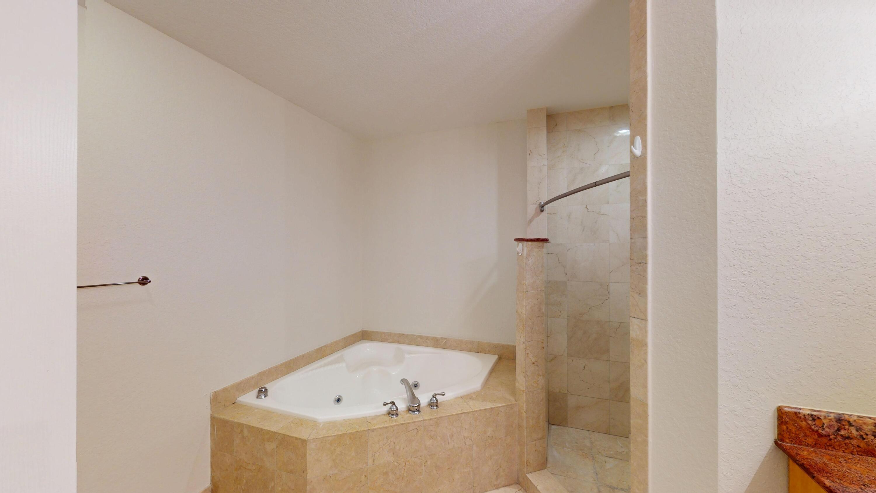 PARK PLACE CONDO - Residential Lease