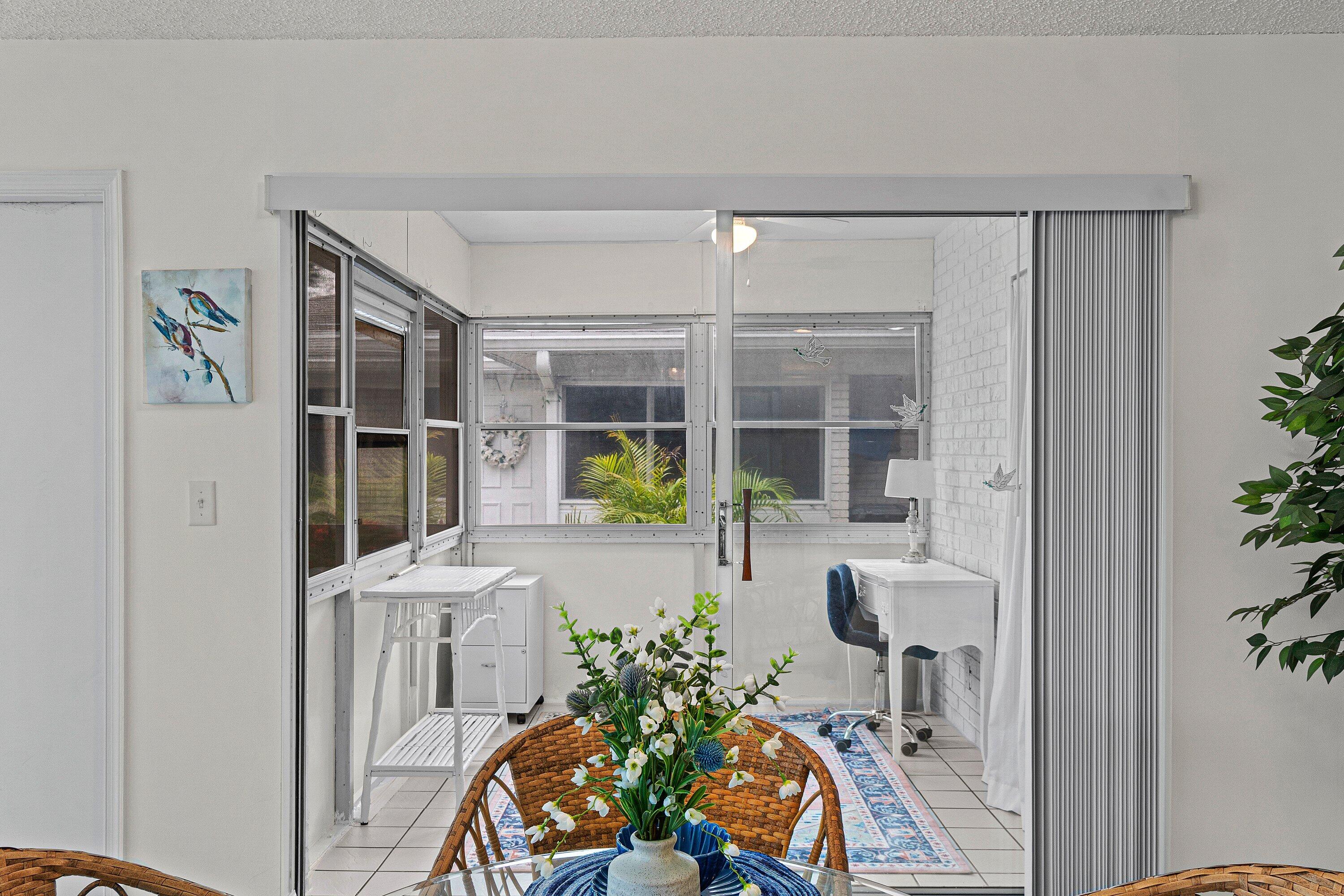 LIMETREE CONDO - Residential