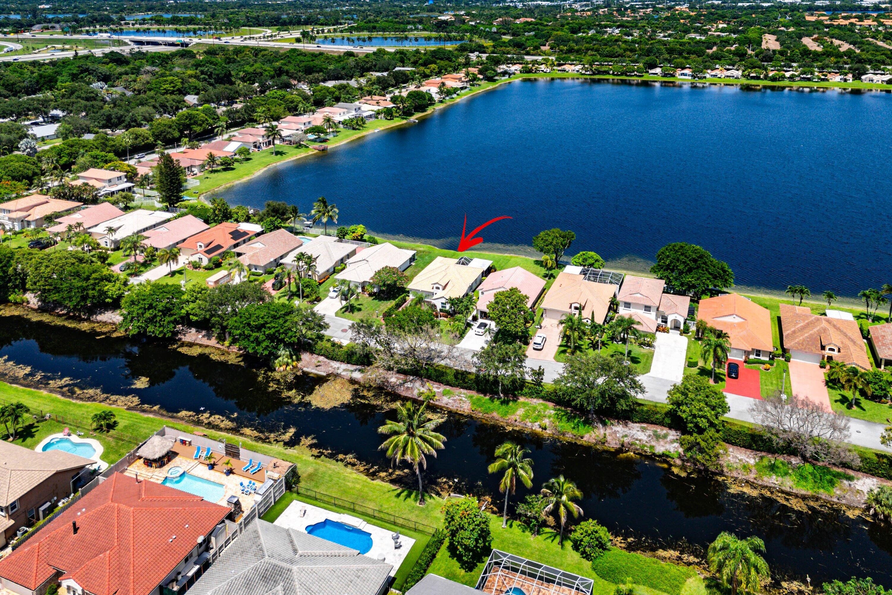 COCO LAKES - Residential
