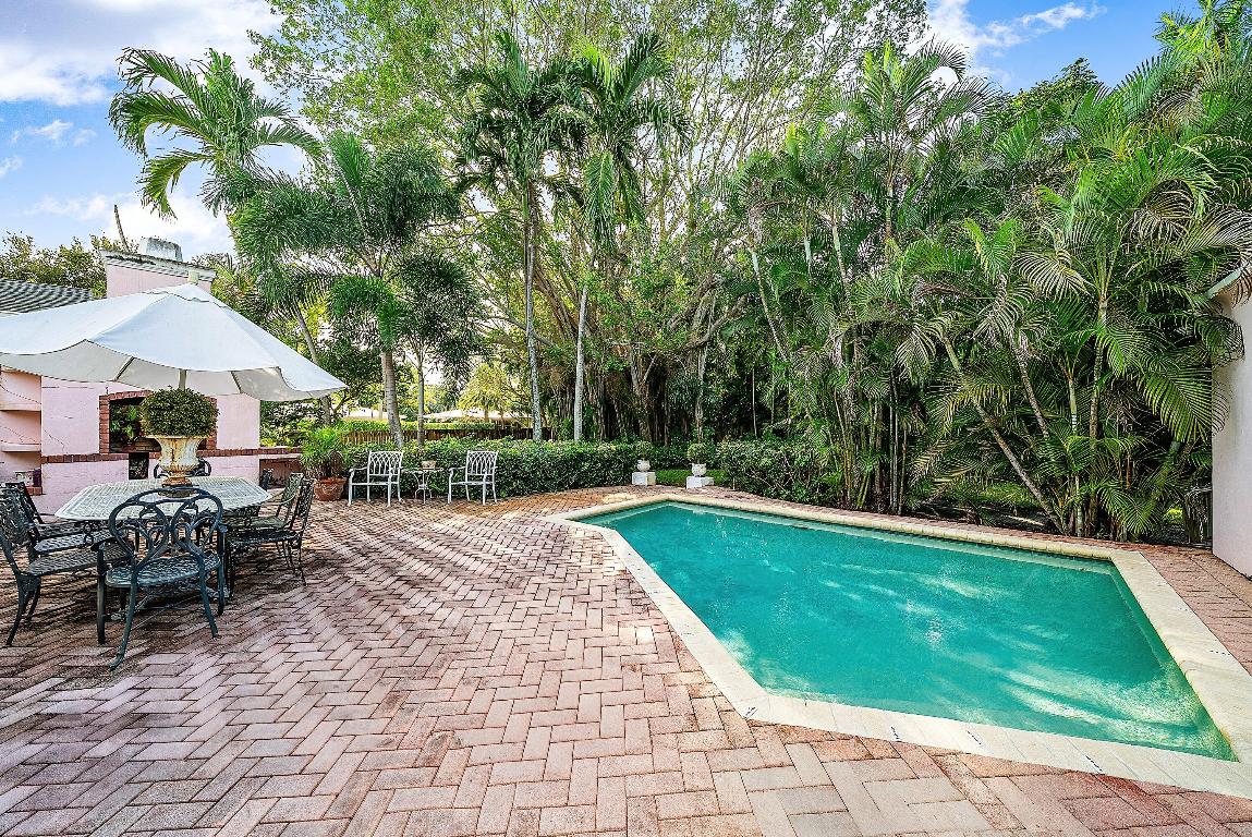 PINERIDGE HEIGHTS DELRAY - Residential