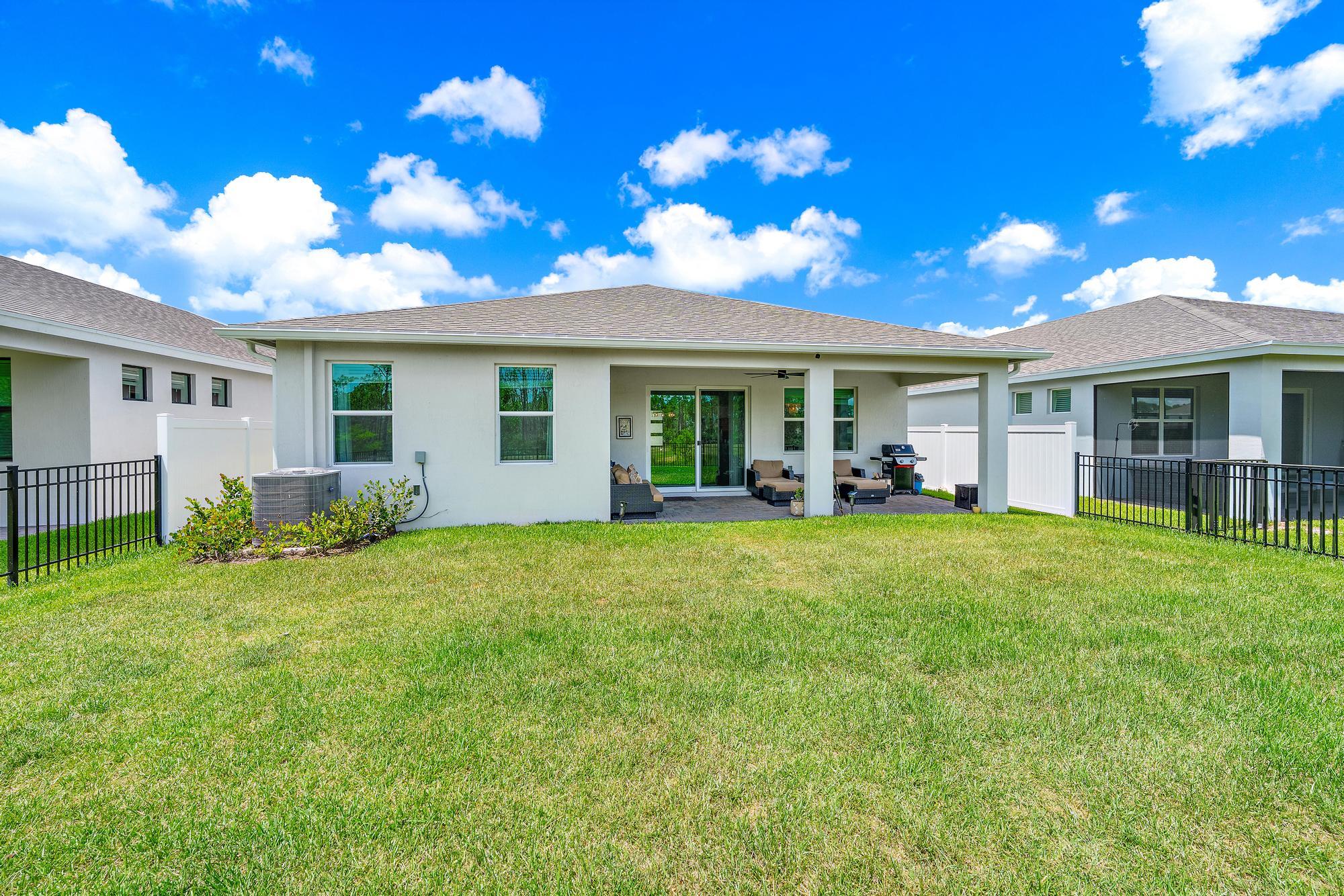 THE PRESERVE AT PARK TRACE - Residential Lease