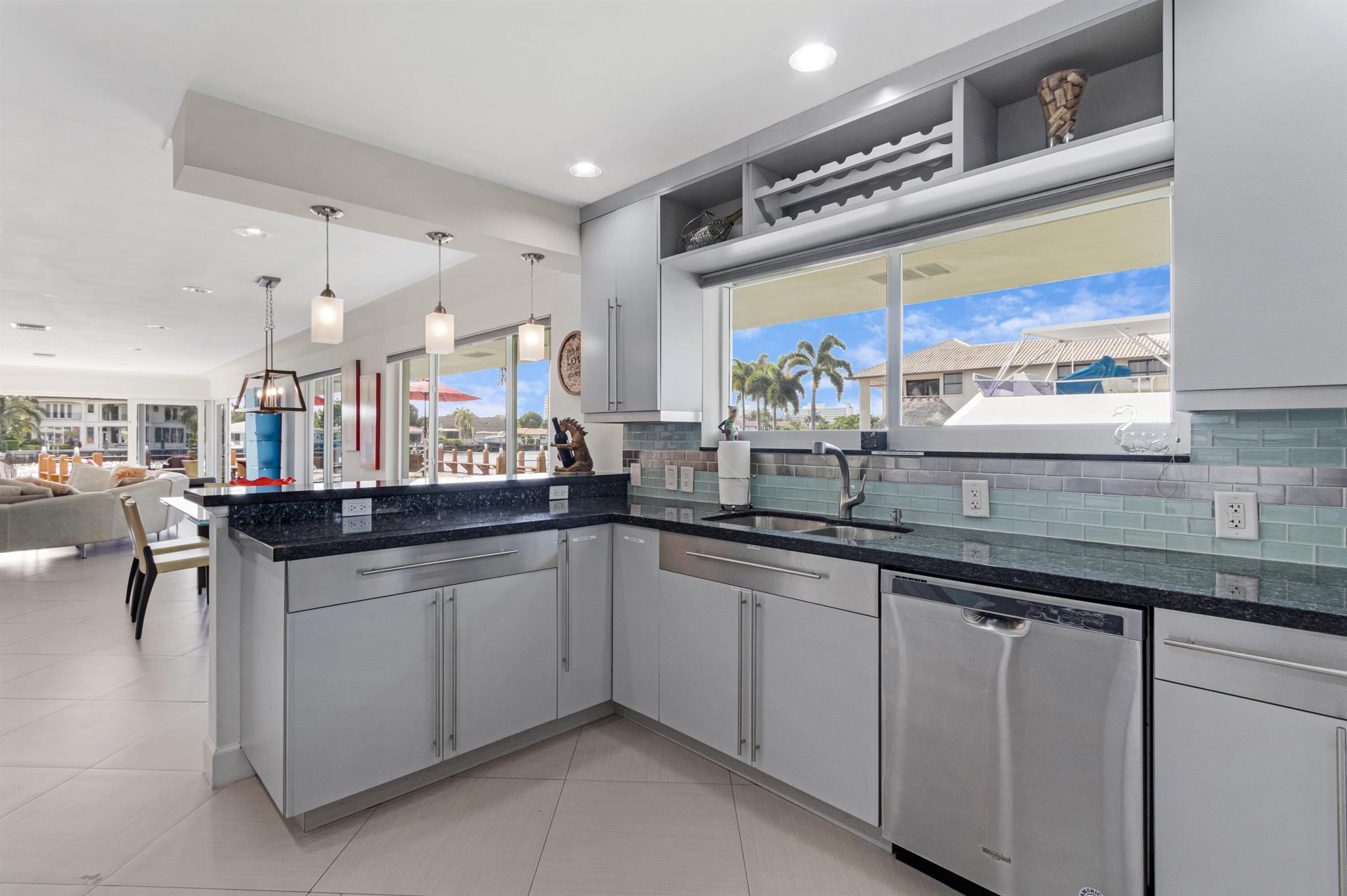 Hillsboro Harbor - Residential