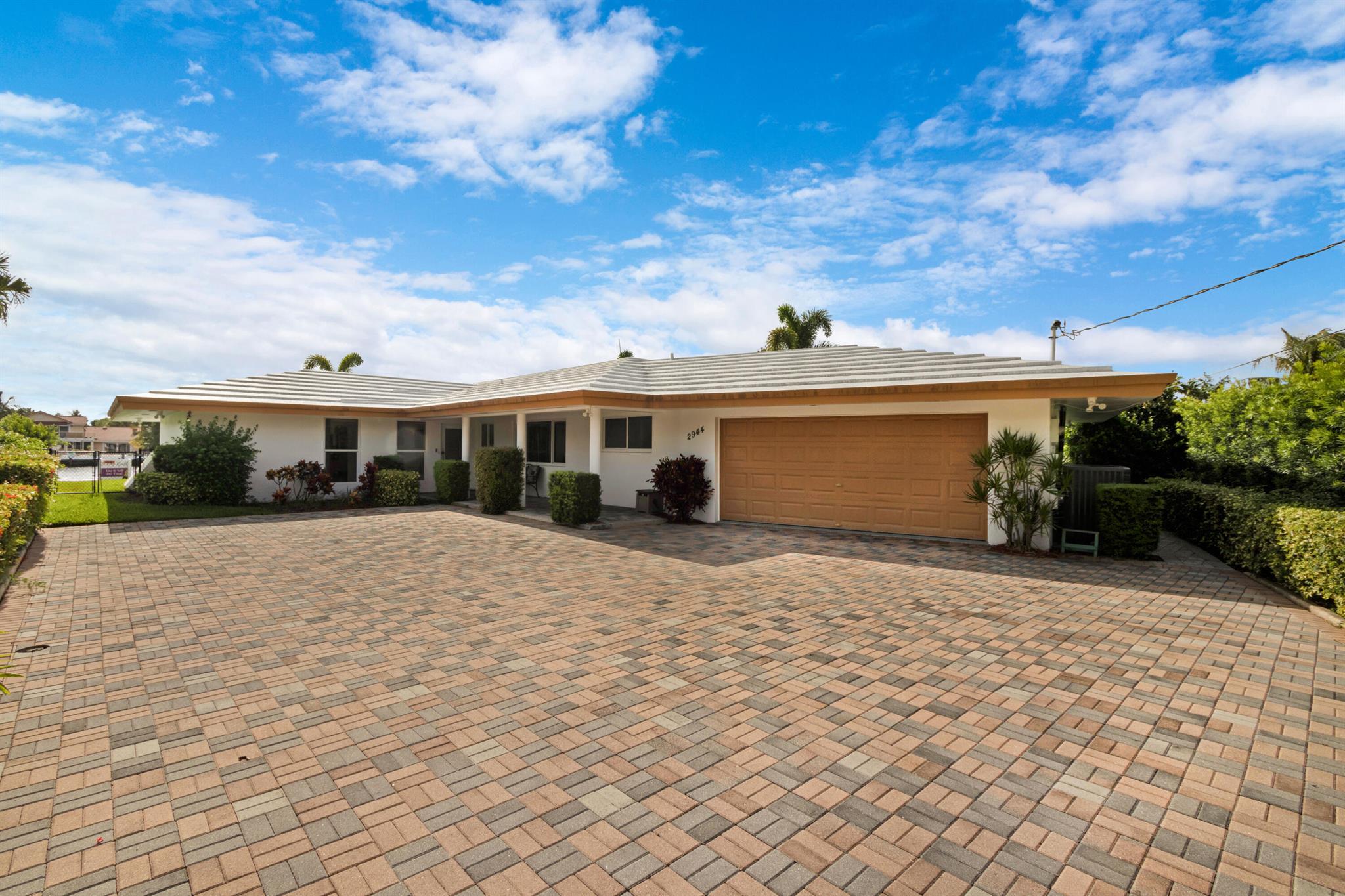 Hillsboro Harbor - Residential