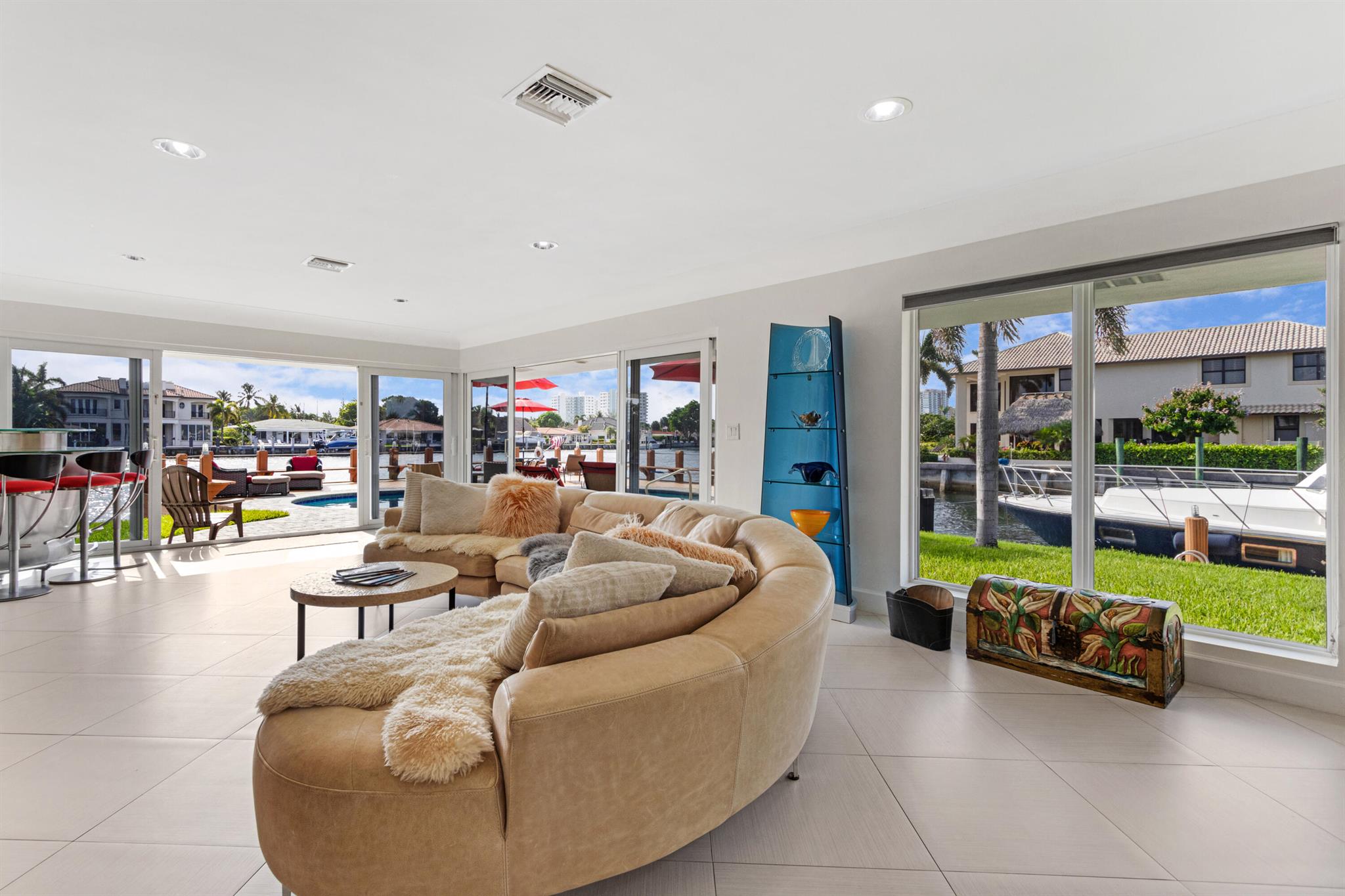 Hillsboro Harbor - Residential