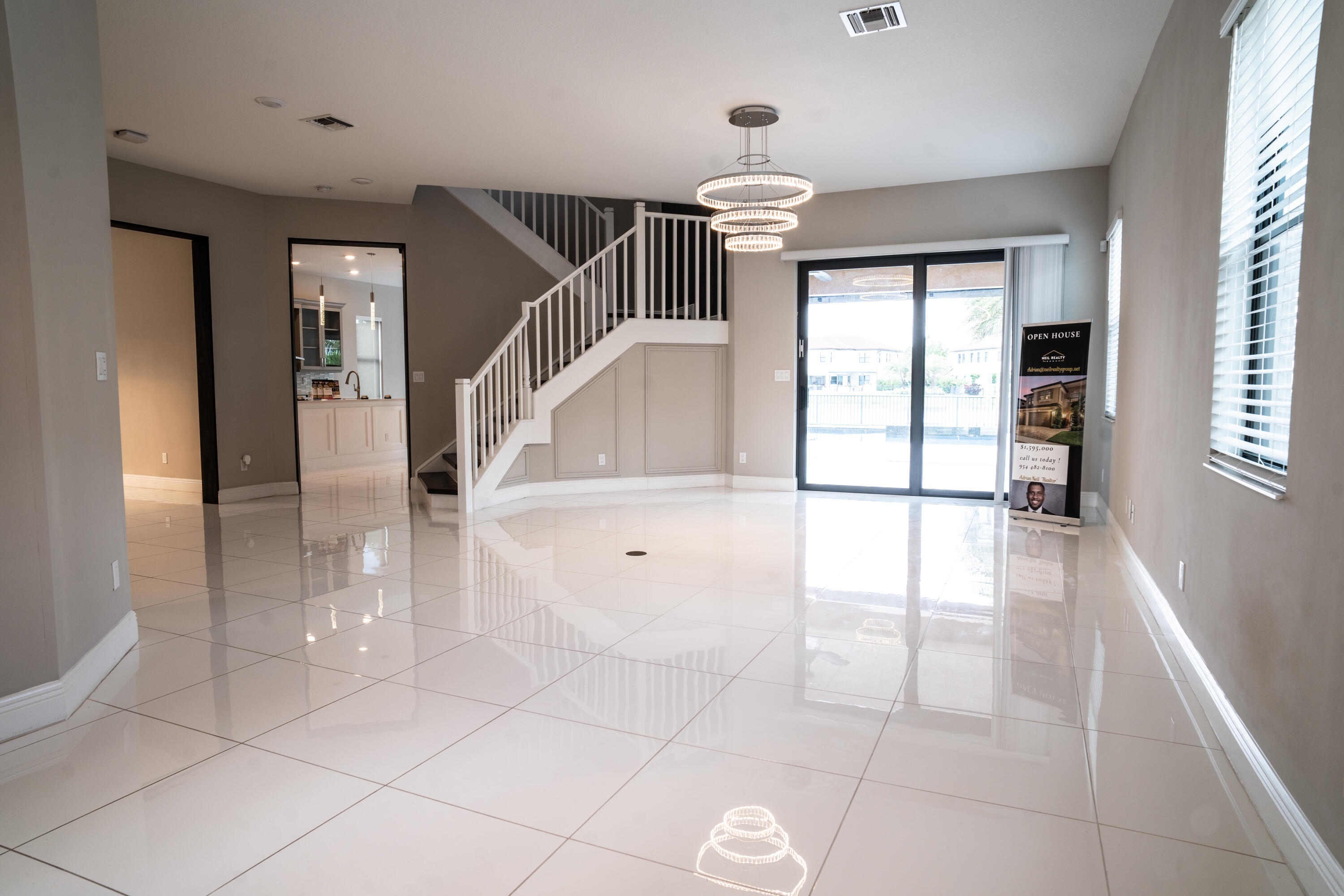 PARKLAND BAY - Residential Lease