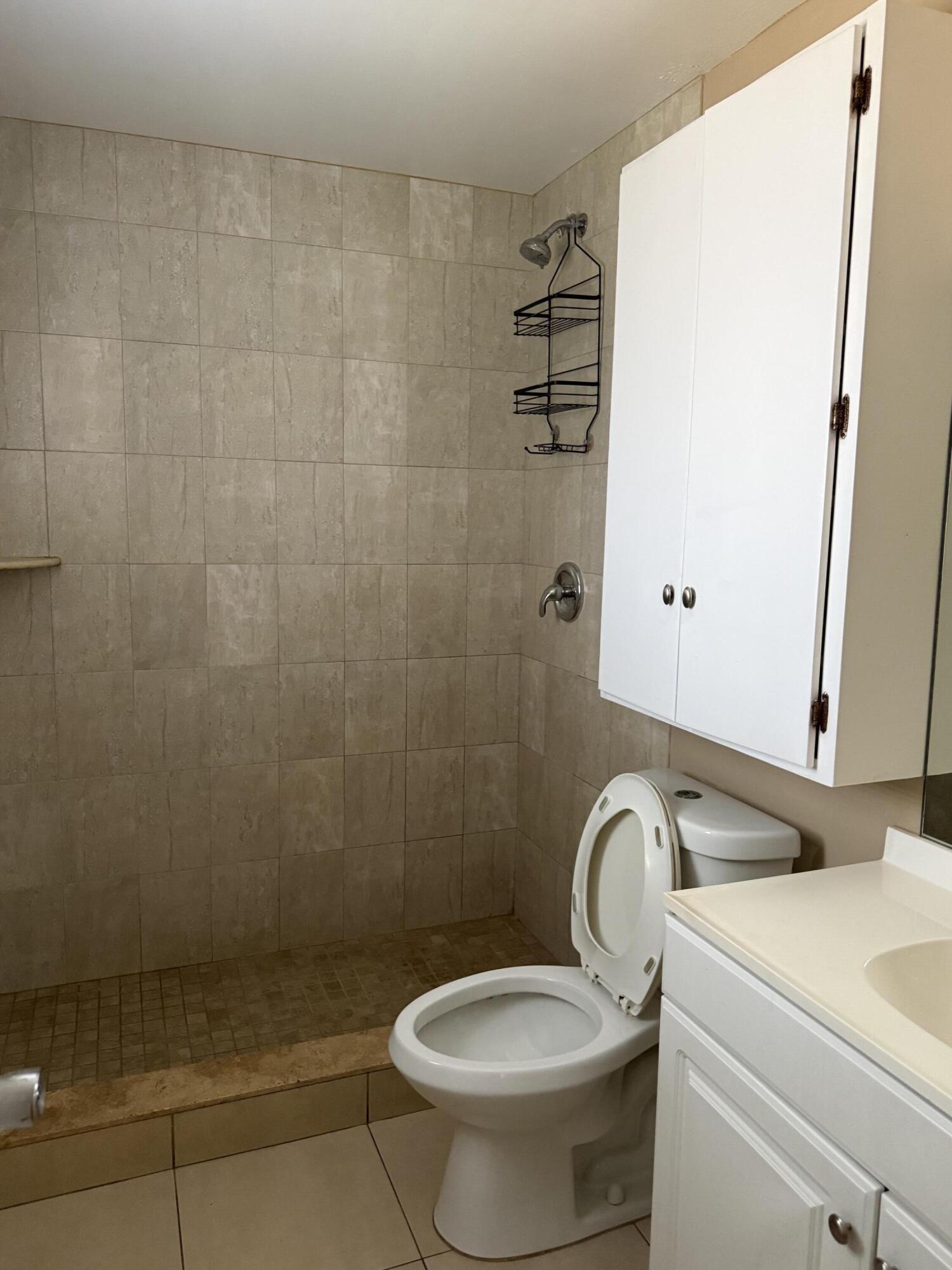GARDEN ISLE VILLAS CONDO - Residential