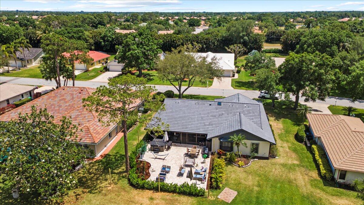 COUNTRY CLUB ESTATES - Residential