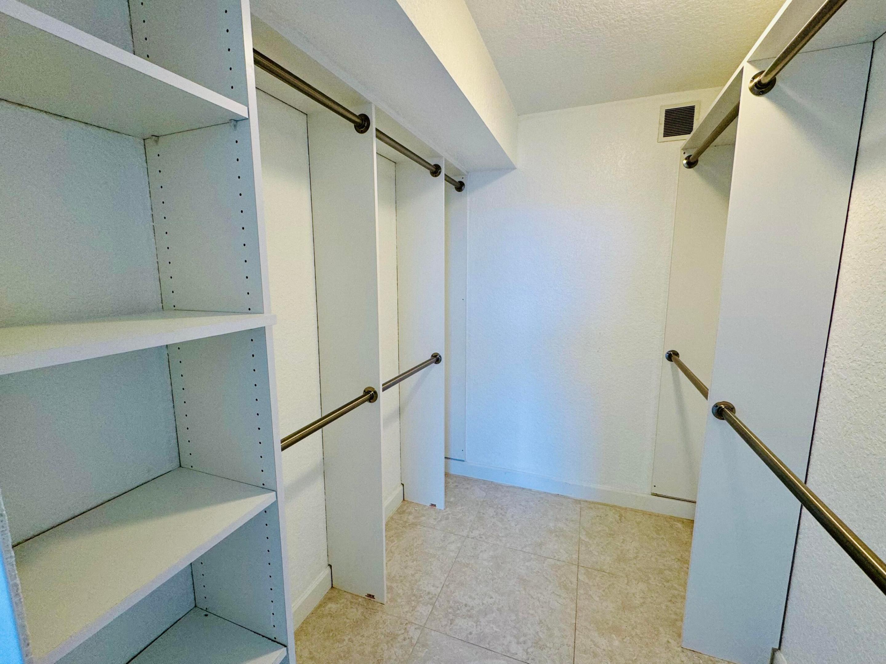 SEAGATE OF GULFSTREAM CONDO - Residential Lease