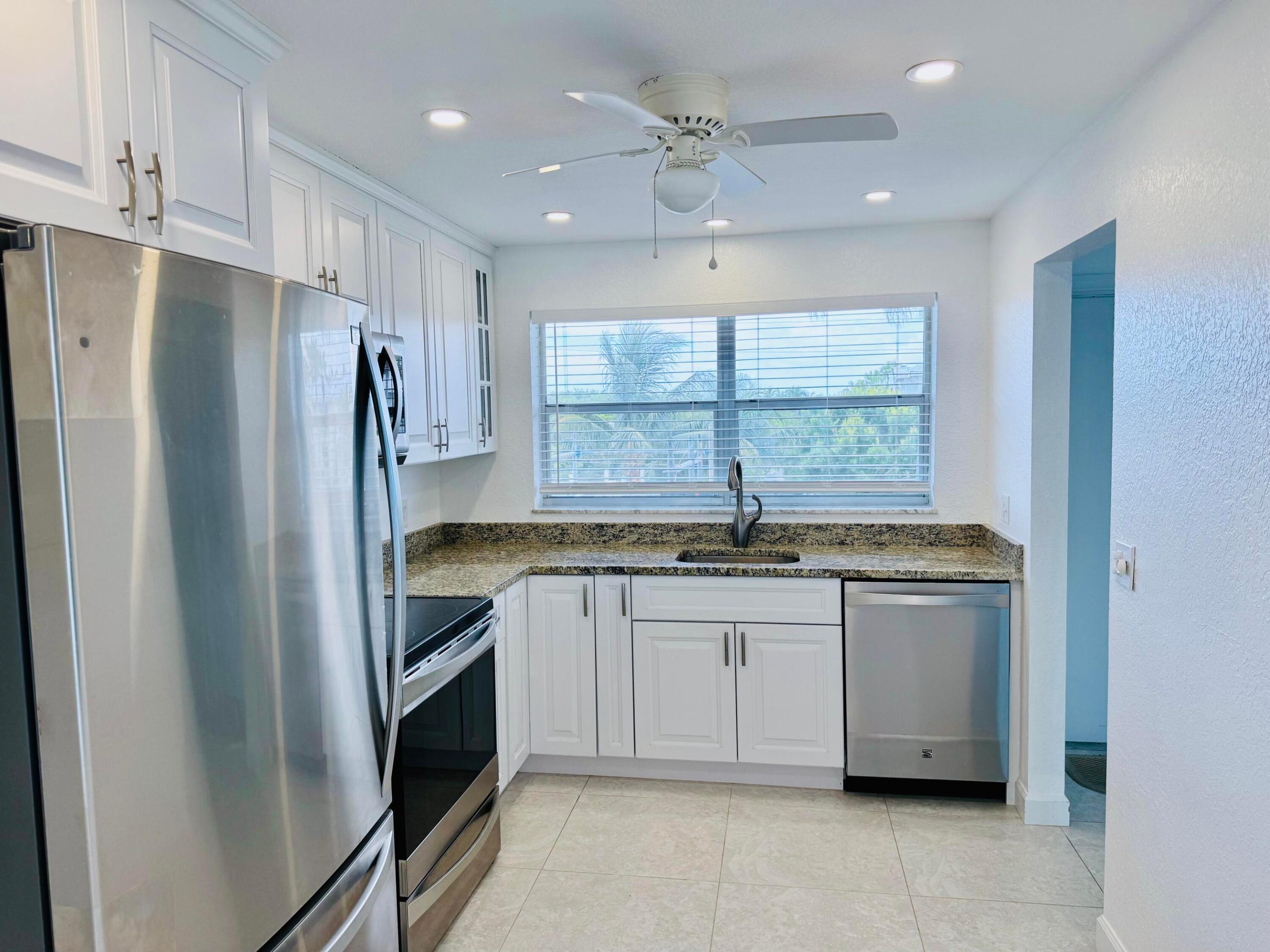 SEAGATE OF GULFSTREAM CONDO - Residential Lease