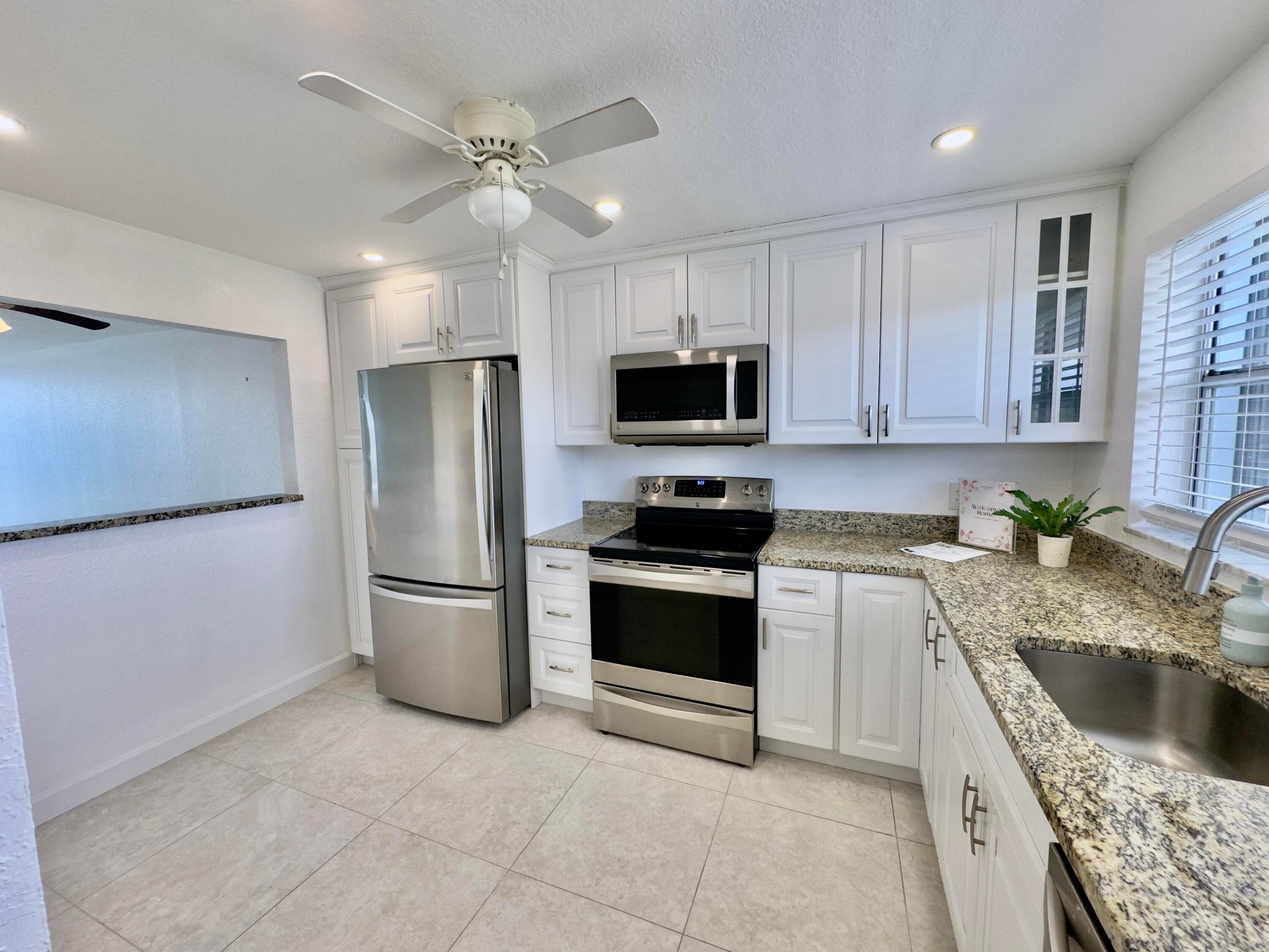 SEAGATE OF GULFSTREAM CONDO - Residential Lease