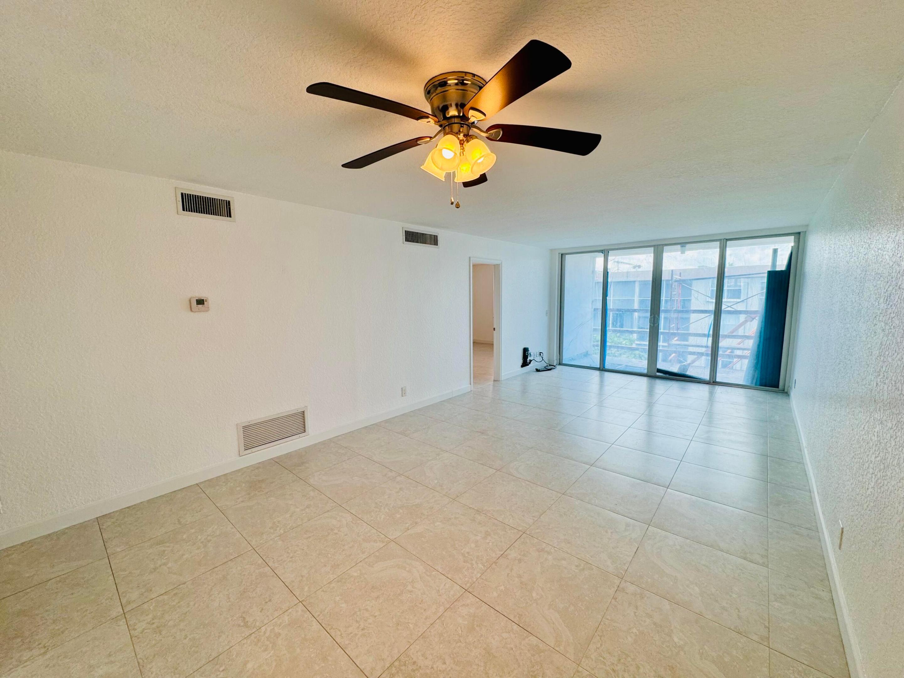 SEAGATE OF GULFSTREAM CONDO - Residential Lease