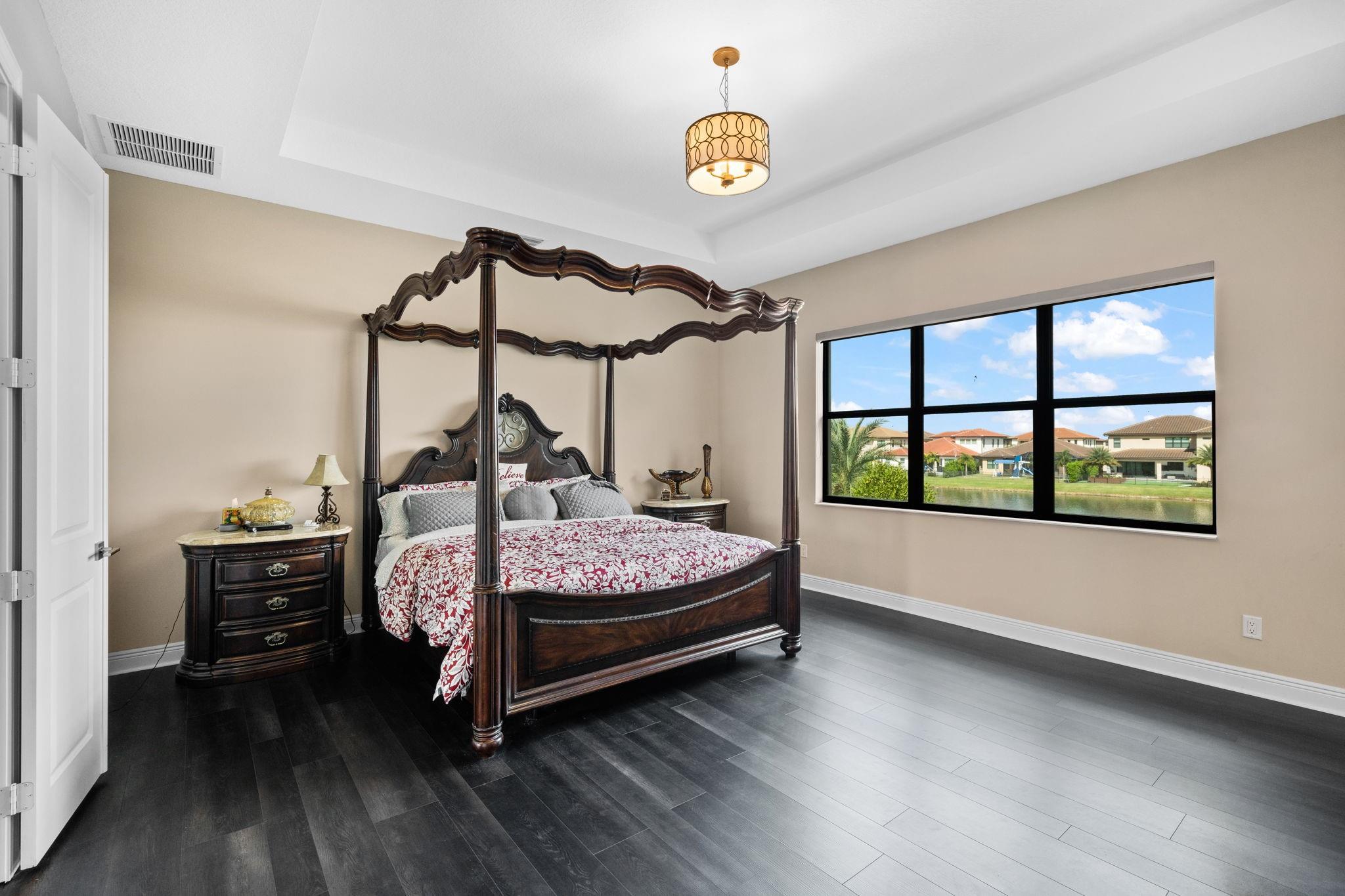 PARKLAND BAY - Residential