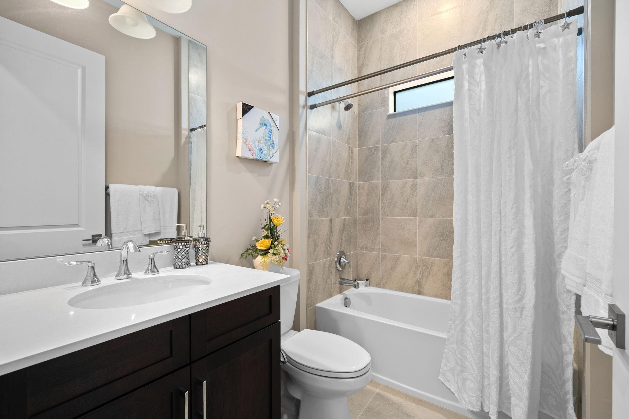 PARKLAND BAY - Residential