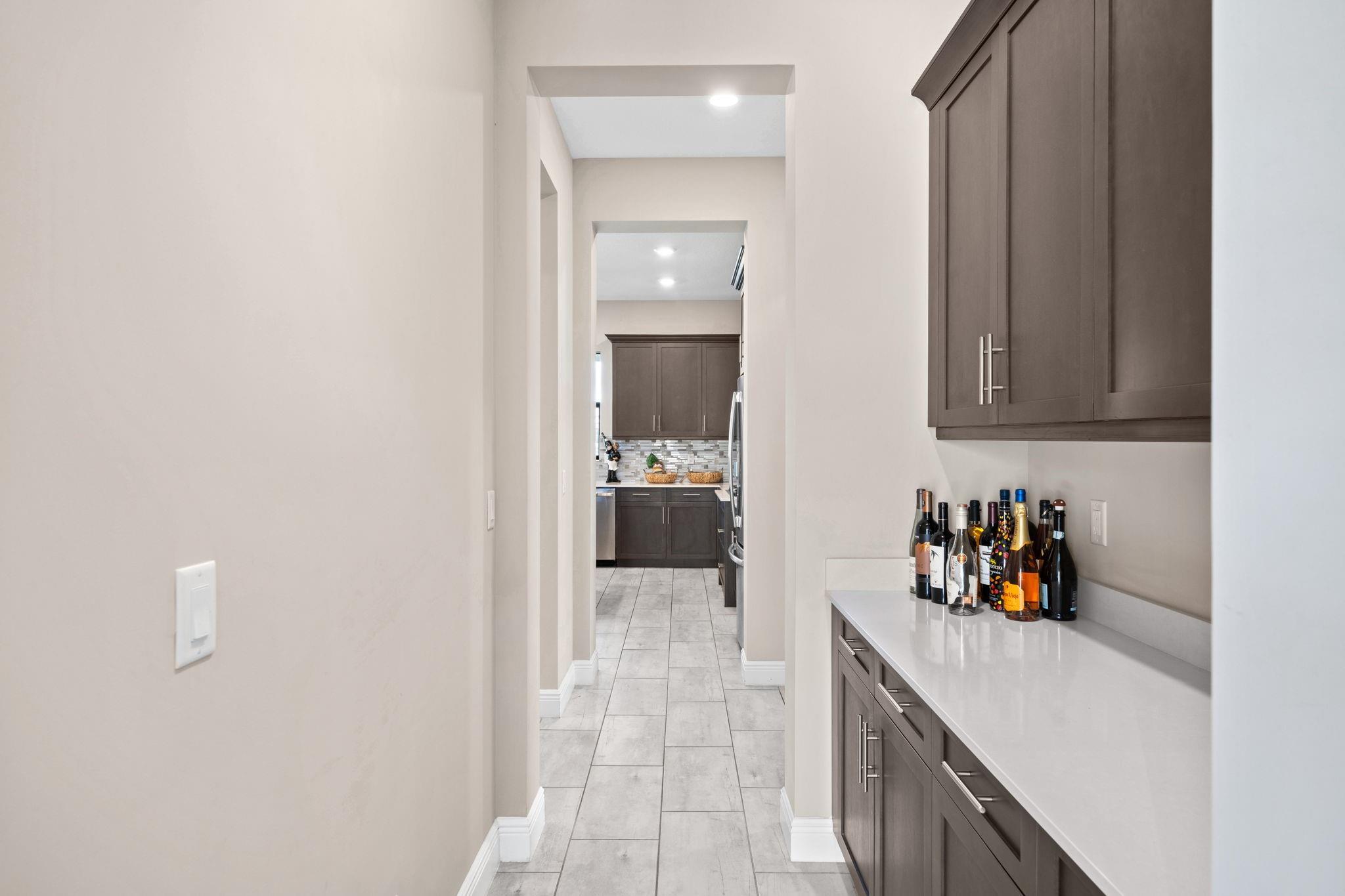 PARKLAND BAY - Residential