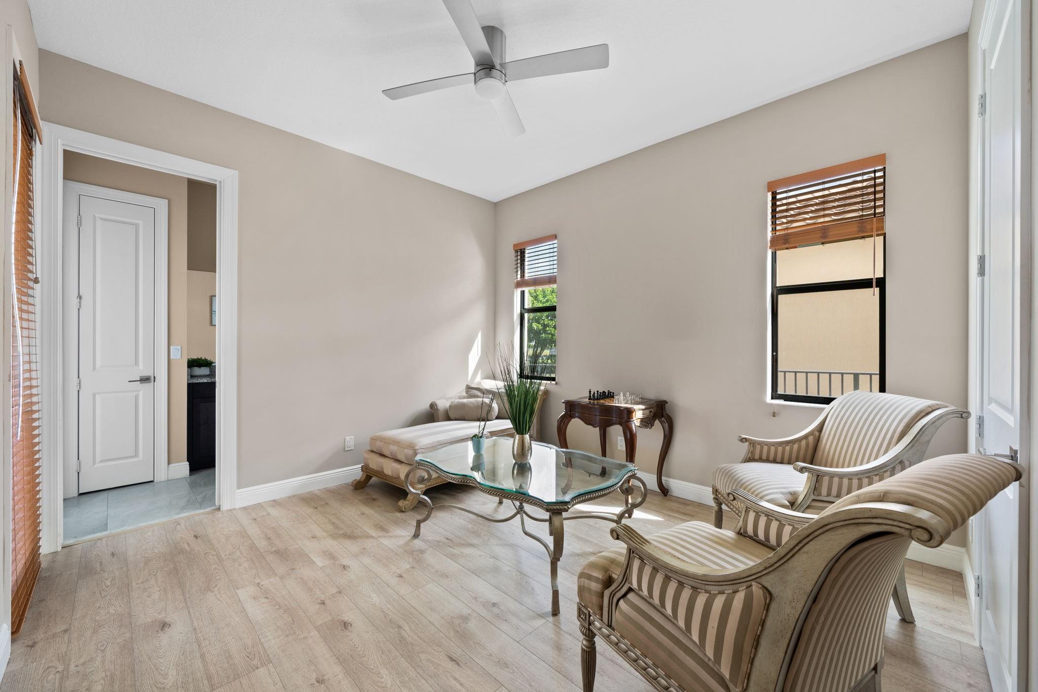PARKLAND BAY - Residential