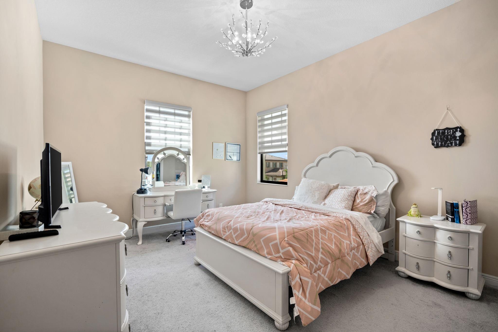 PARKLAND BAY - Residential
