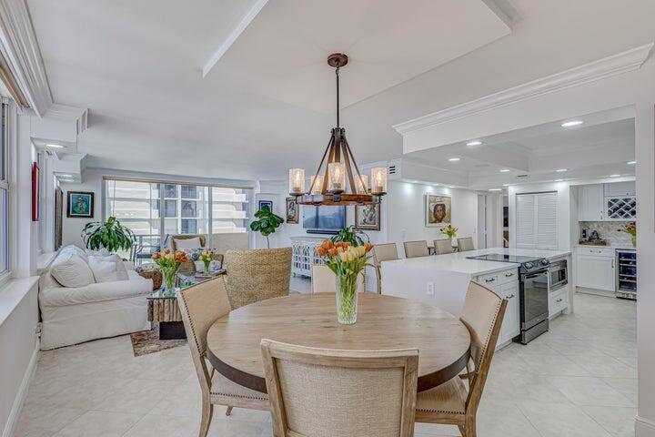 AQUARIUS CONDO - Residential