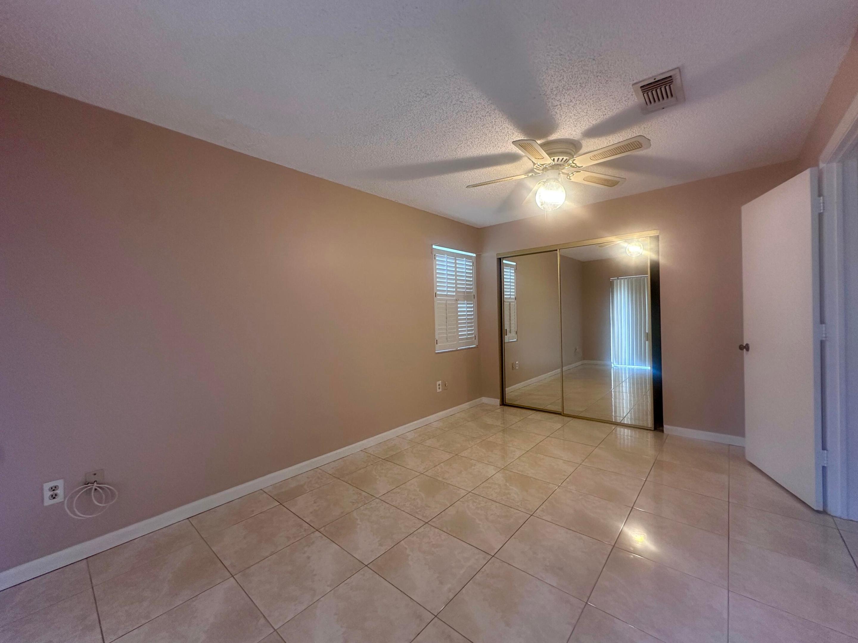 SANDALFOOT COVE SEC 10 - Residential Lease
