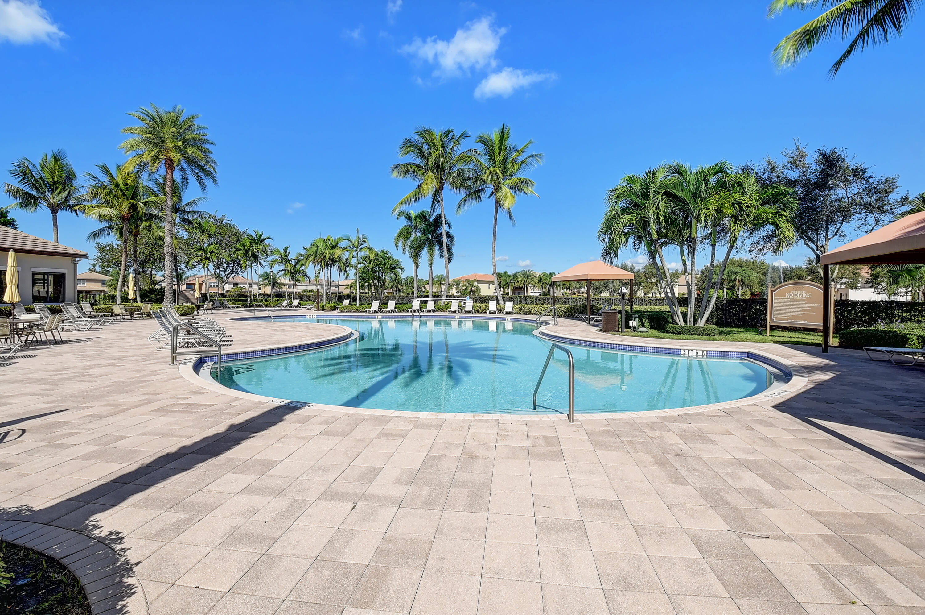 CANYON SPRINGS - Residential