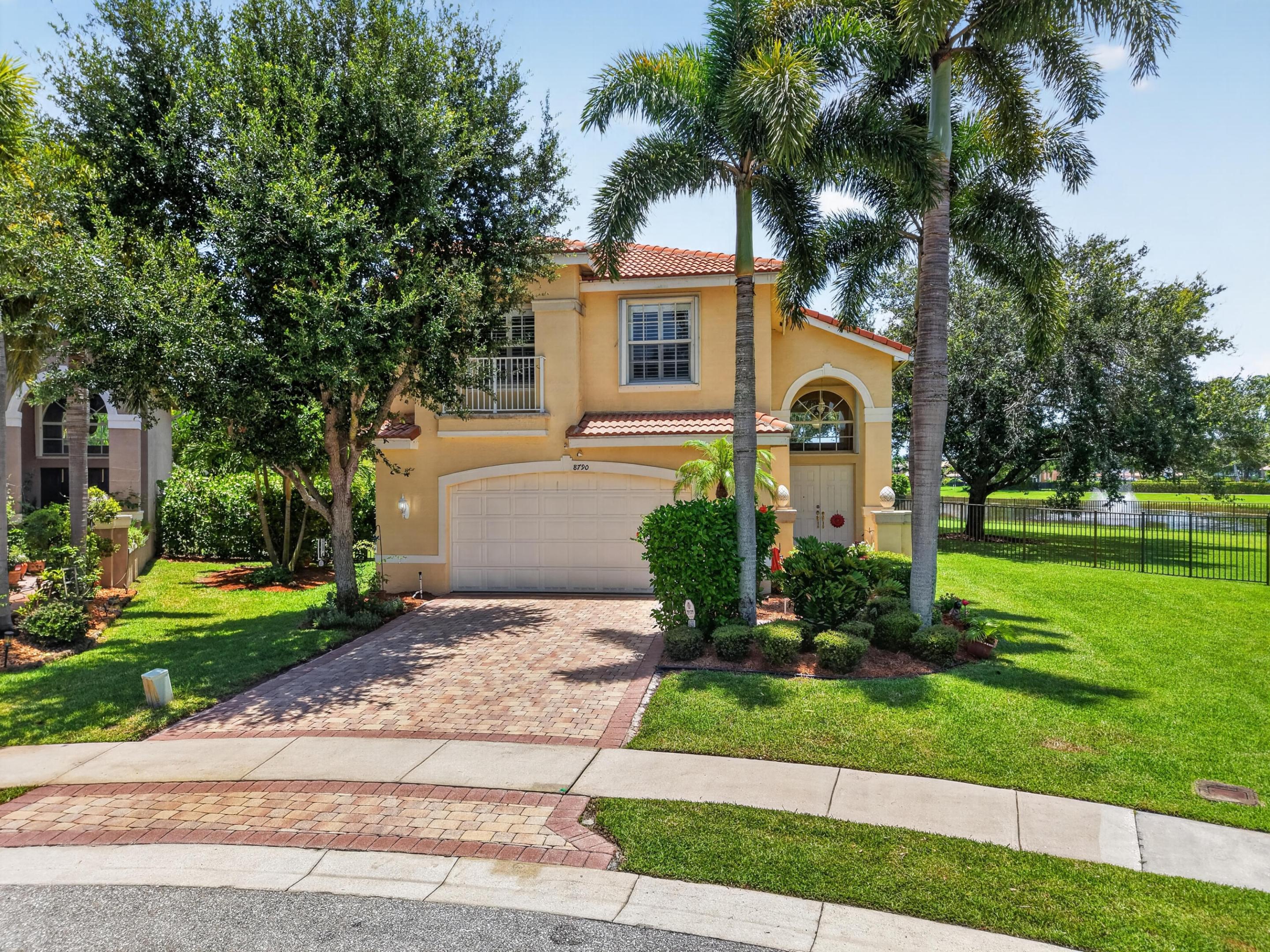 CANYON SPRINGS - Residential