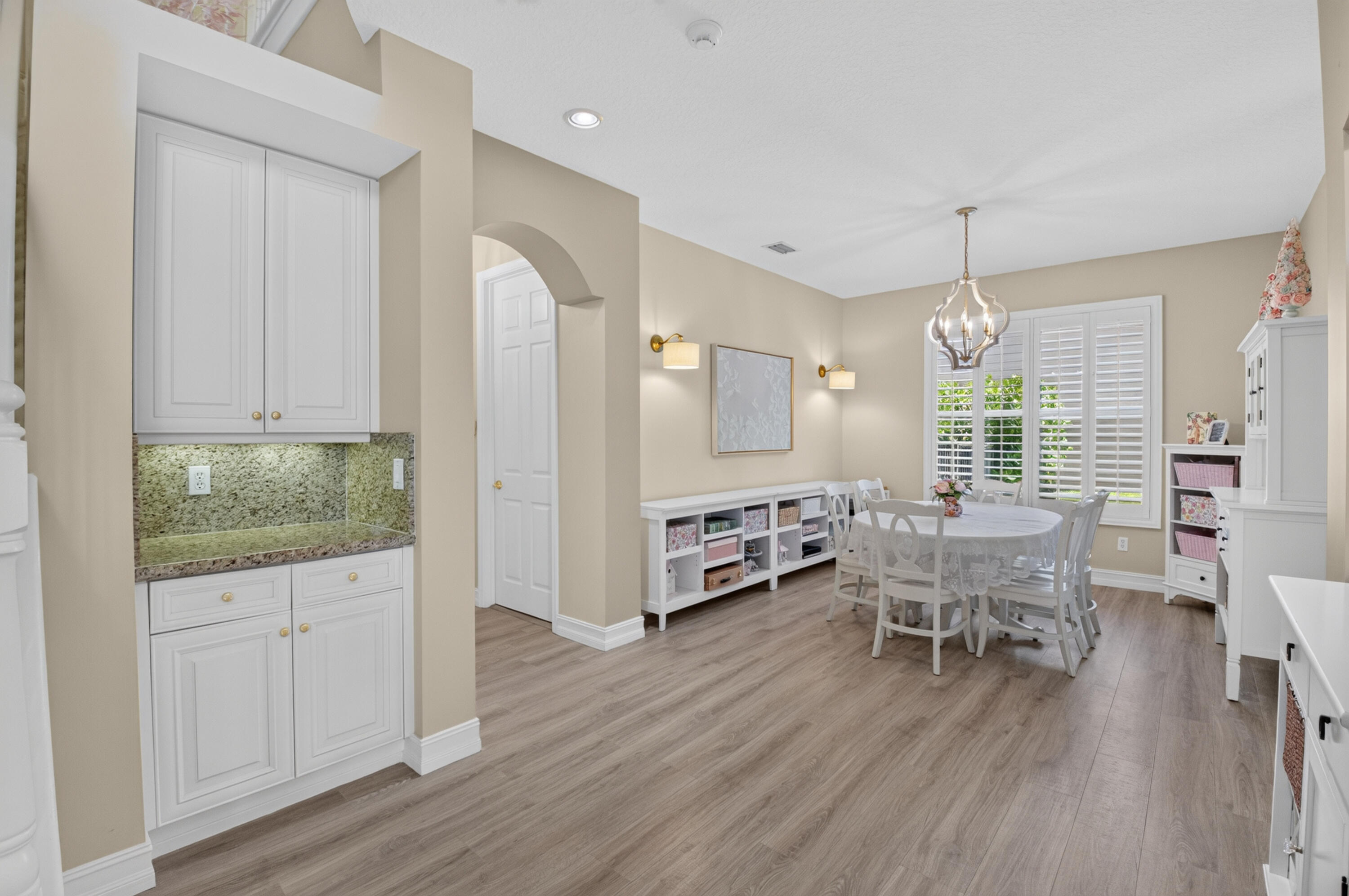 CANYON SPRINGS - Residential