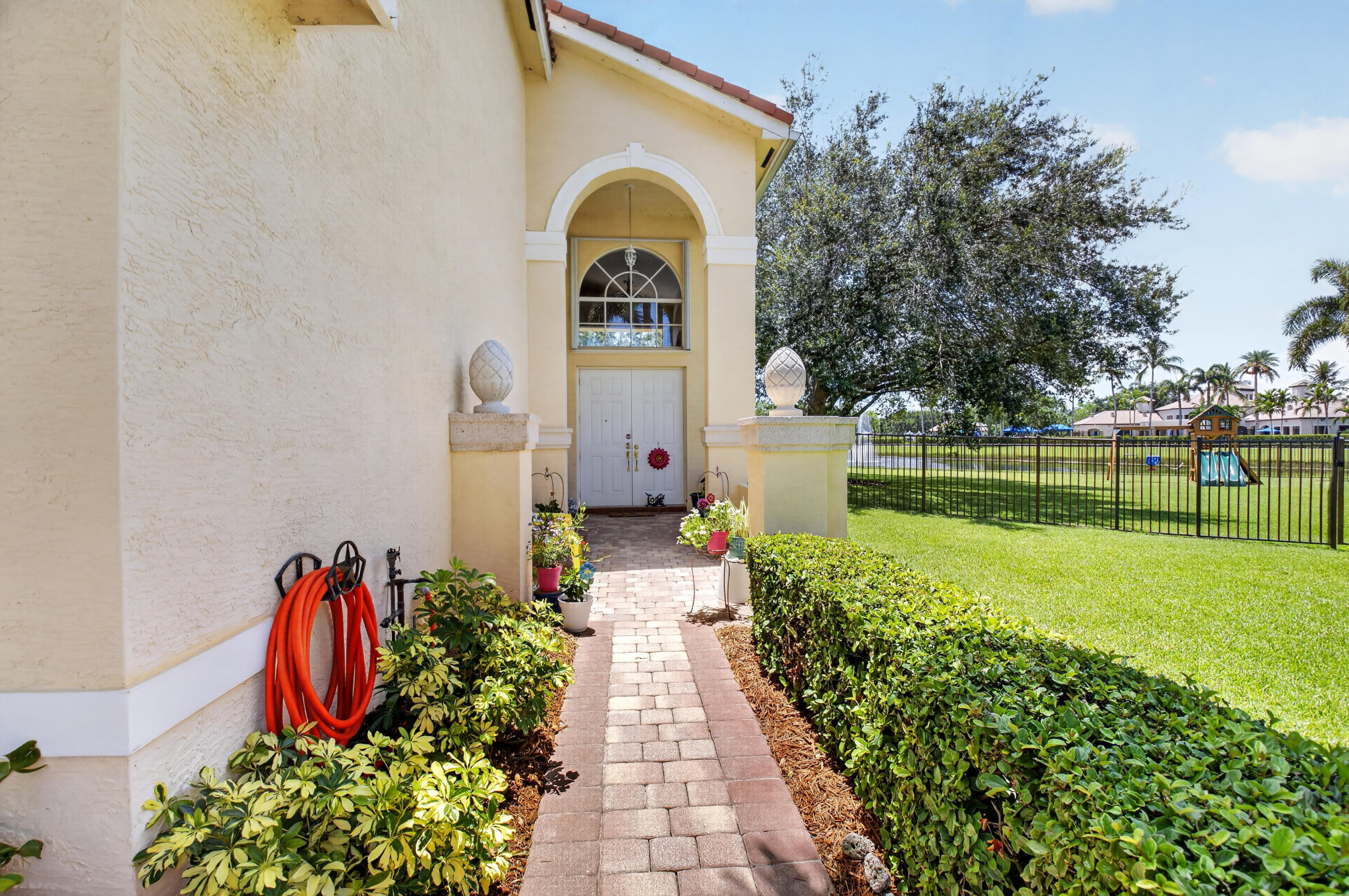 CANYON SPRINGS - Residential