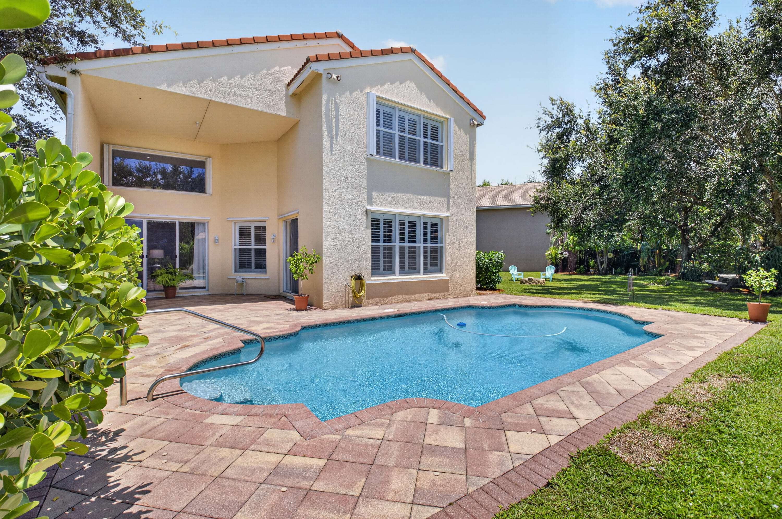 CANYON SPRINGS - Residential