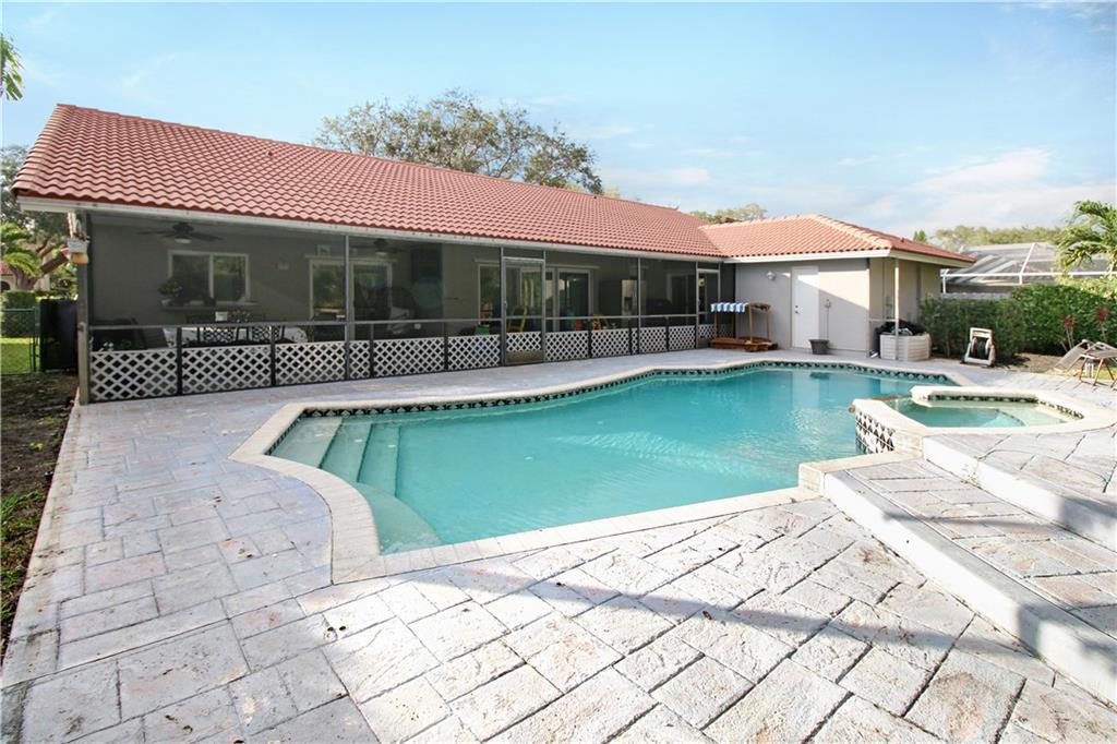 North Springs - Residential