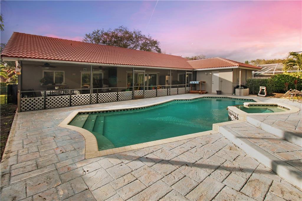 North Springs - Residential
