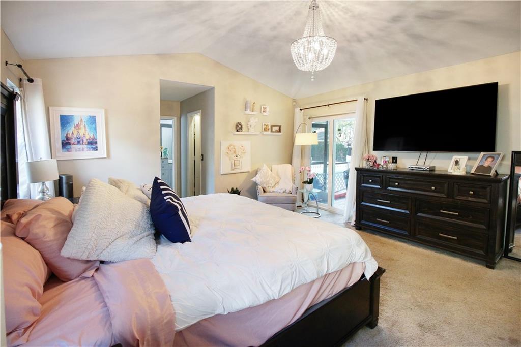 North Springs - Residential