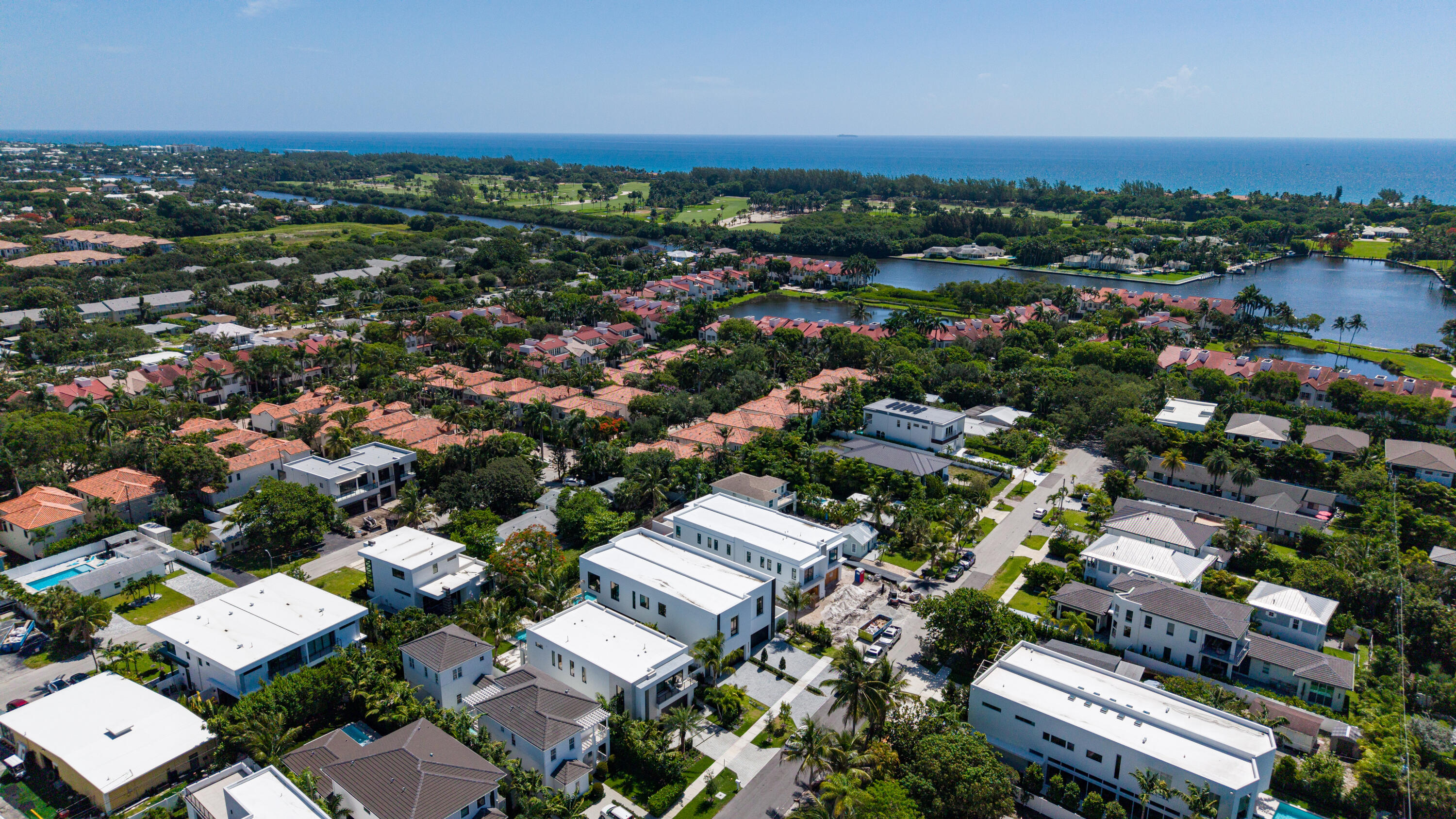 LA HACIENDA DELRAY - Residential