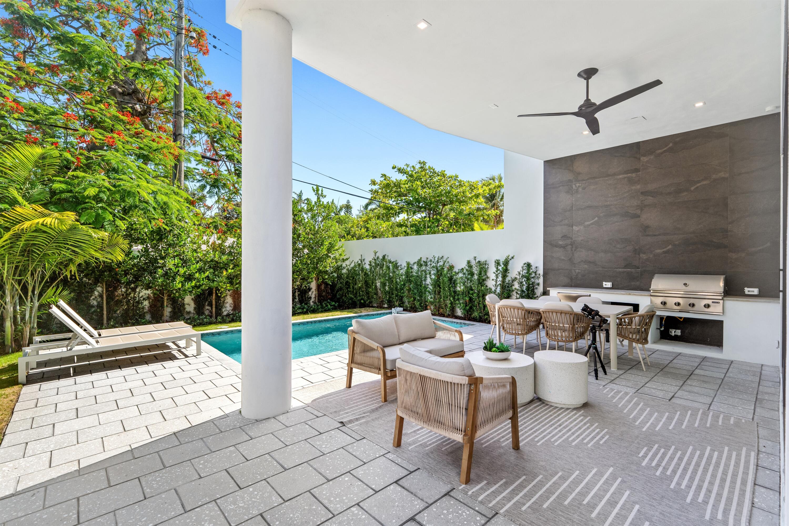 LA HACIENDA DELRAY - Residential