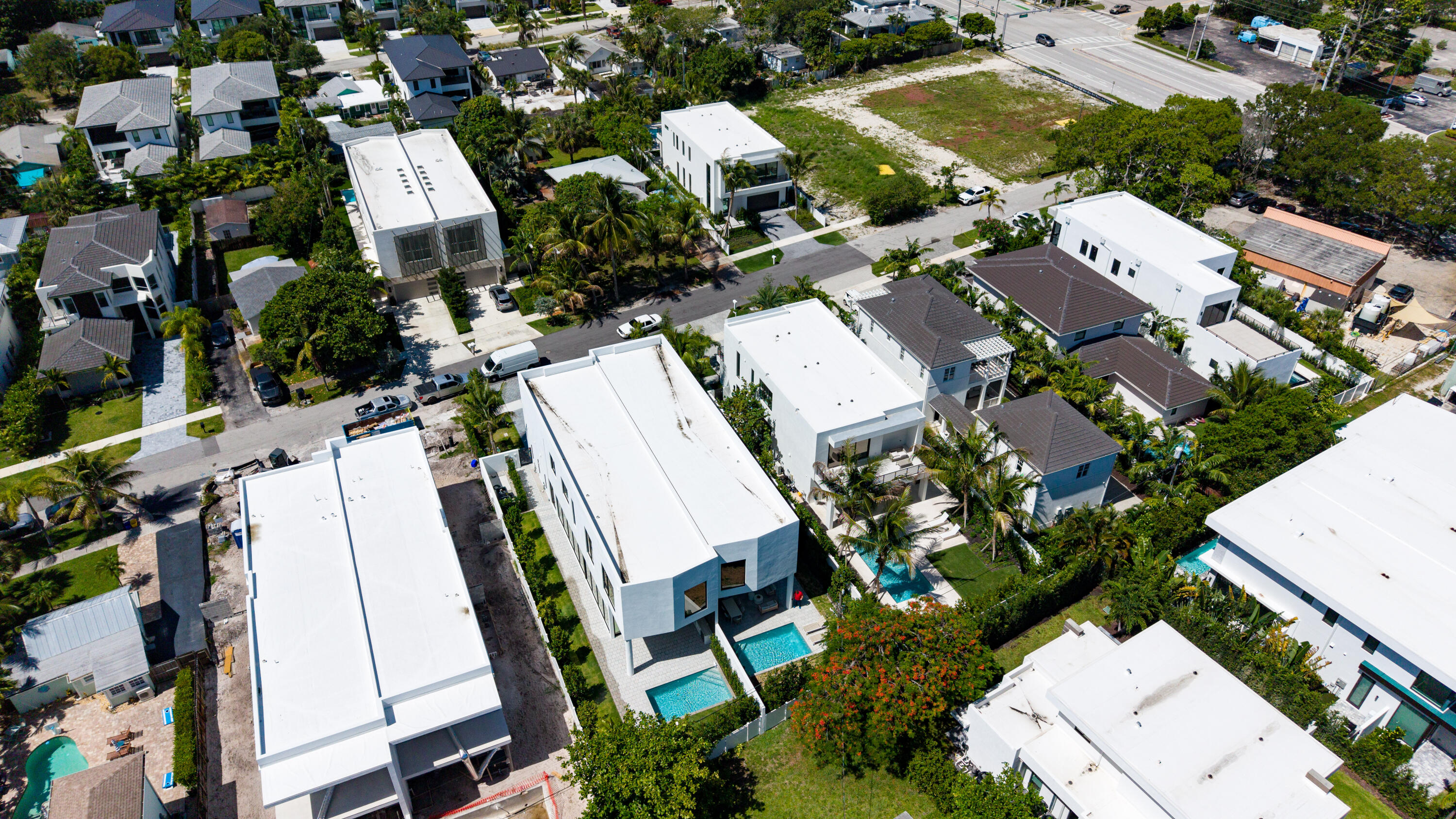 LA HACIENDA DELRAY - Residential