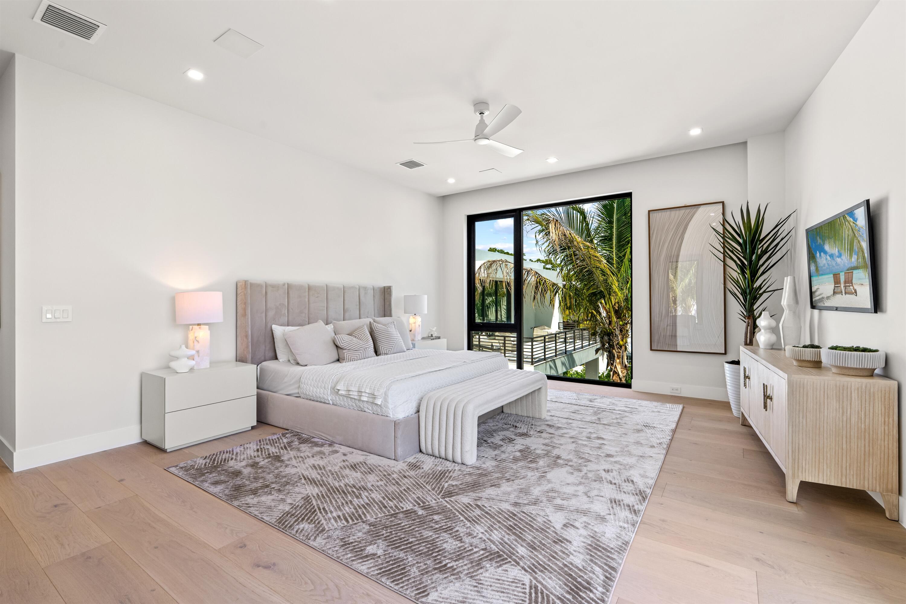 LA HACIENDA DELRAY - Residential