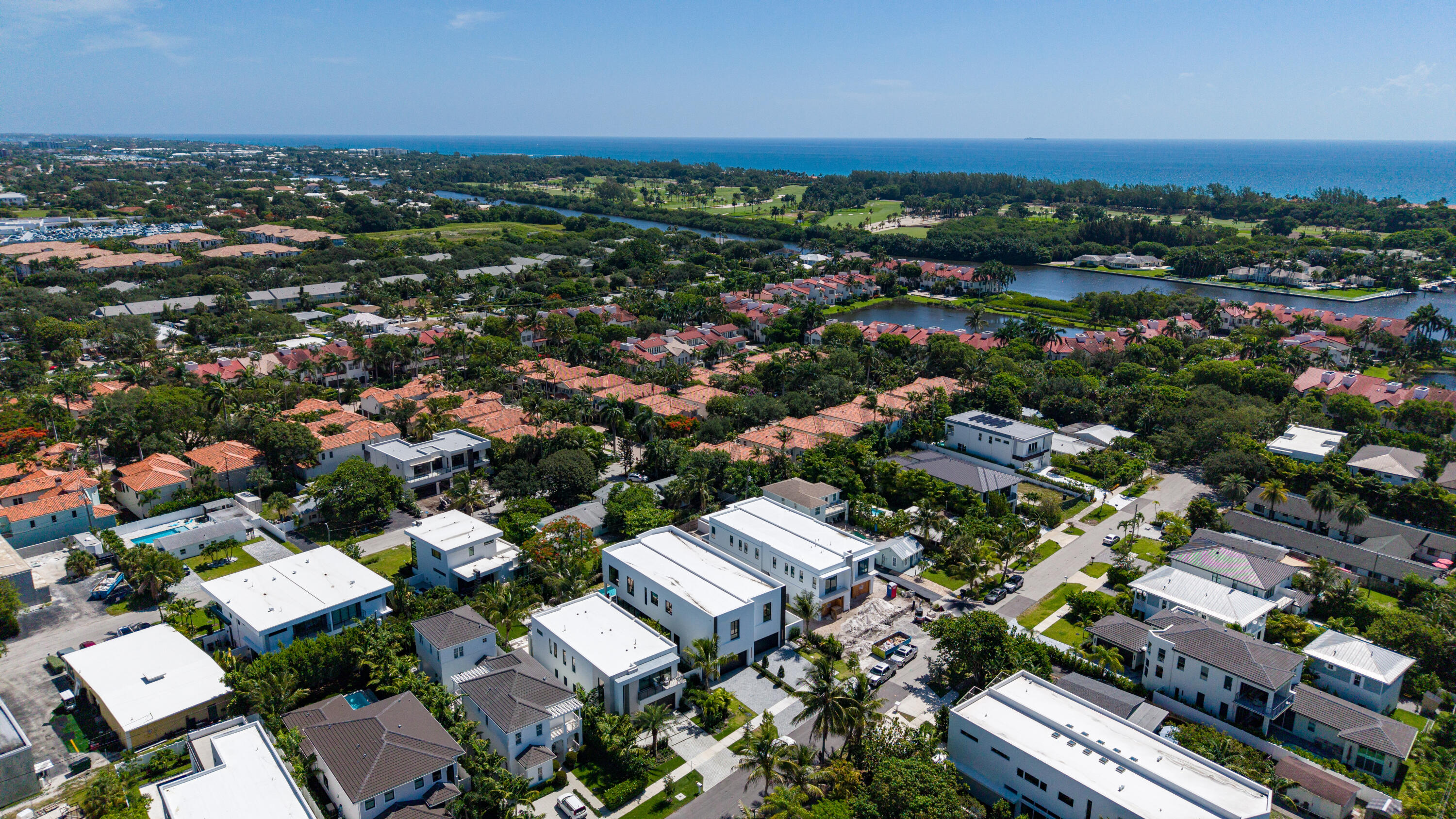 LA HACIENDA DELRAY - Residential