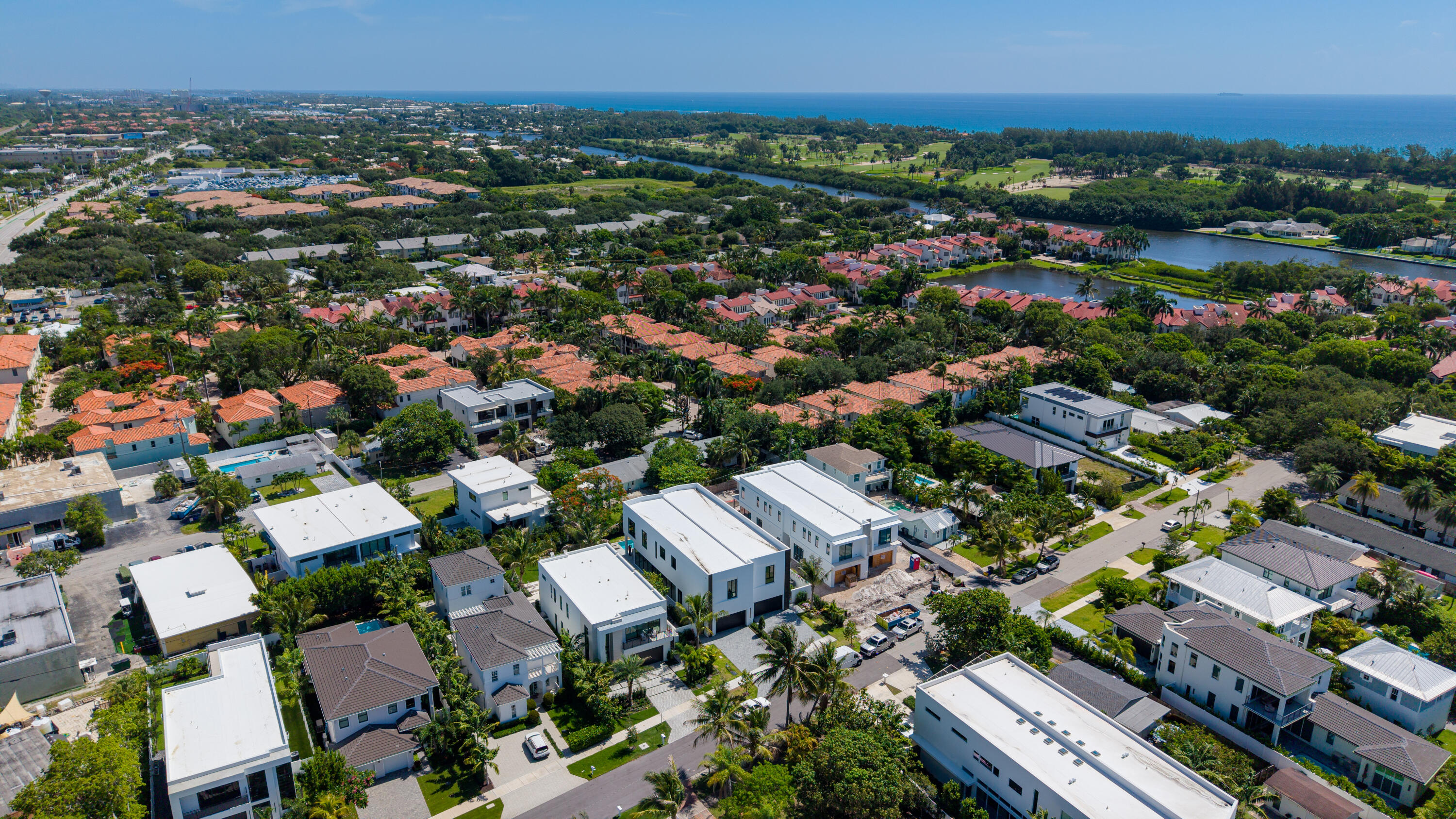LA HACIENDA DELRAY - Residential