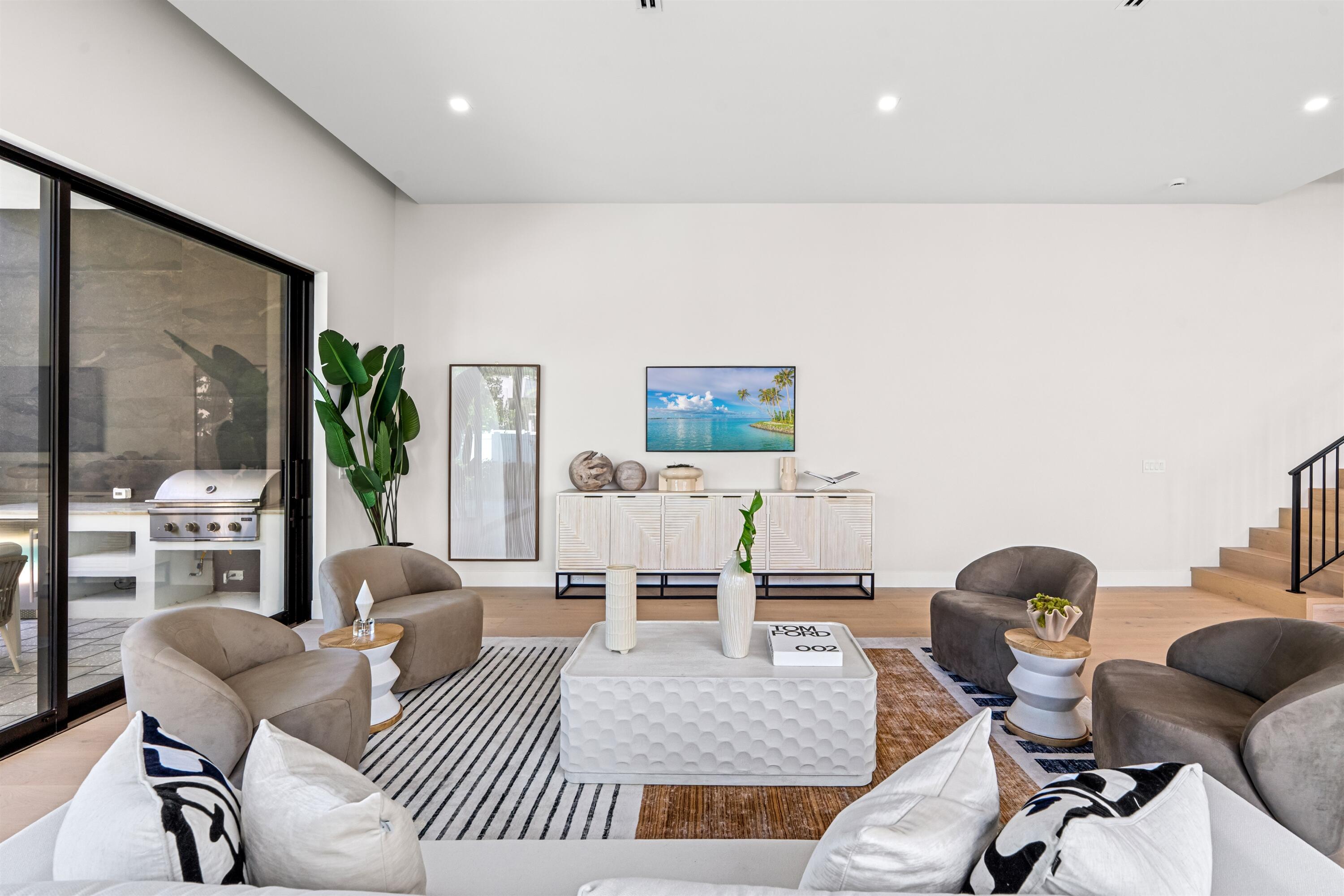 LA HACIENDA DELRAY - Residential