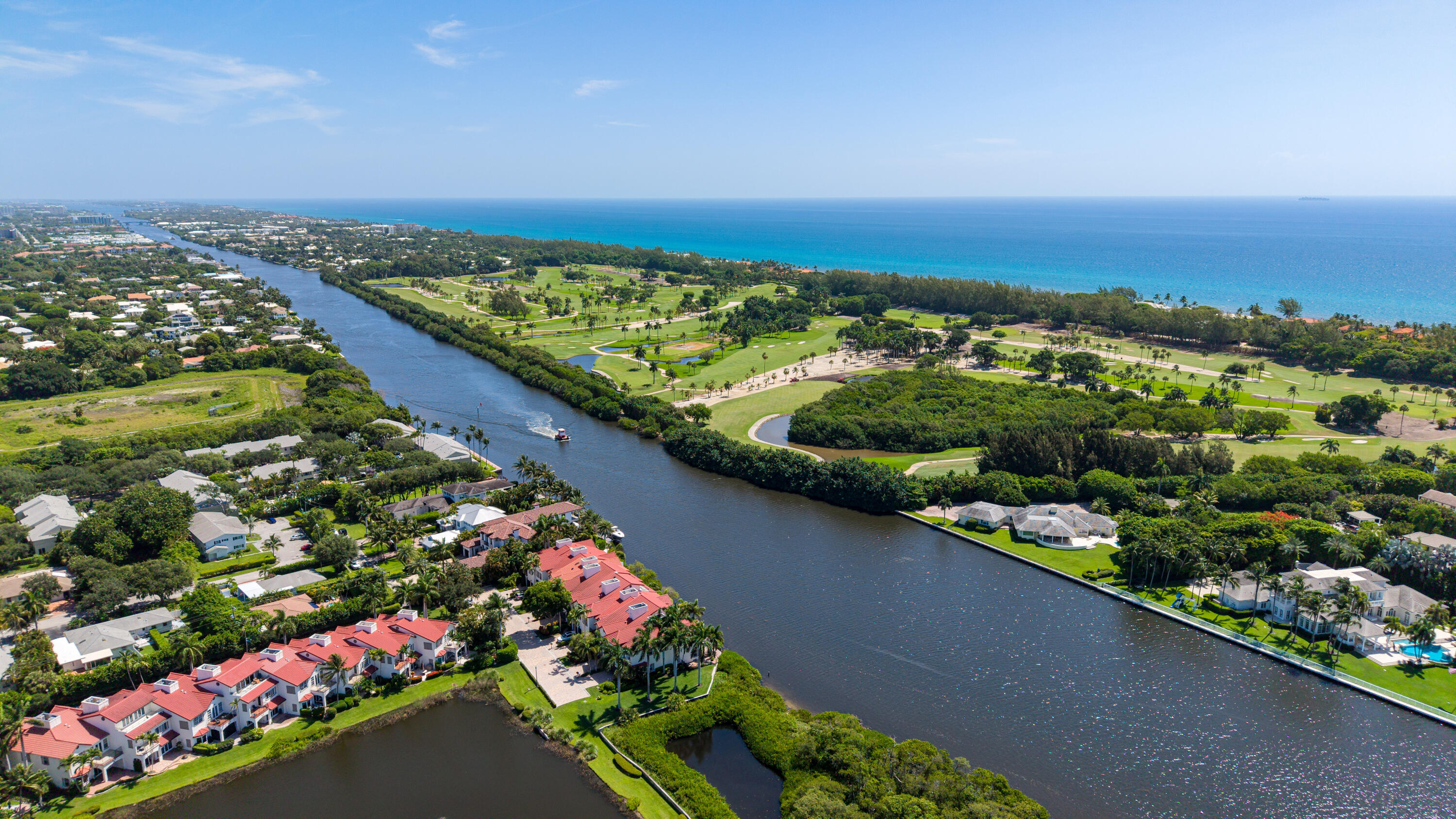LA HACIENDA DELRAY - Residential