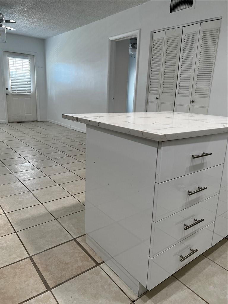 CANADIAN OCEAN BREEZE CONDO - Residential Lease