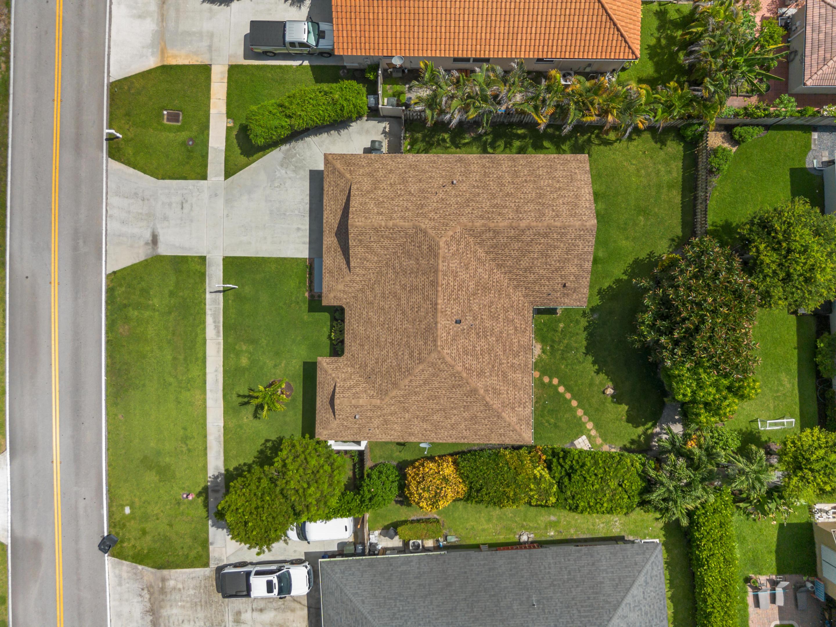 SUGAR POND MANOR OF WELLINGTON - Residential